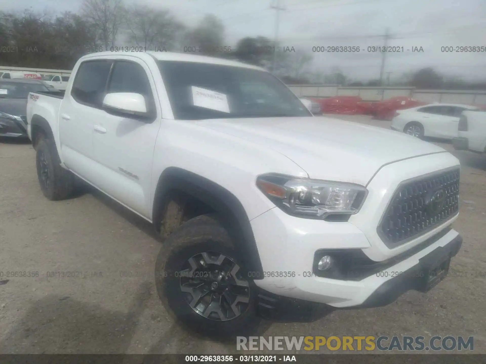 1 Photograph of a damaged car 3TMCZ5AN5KM250747 TOYOTA TACOMA 4WD 2019