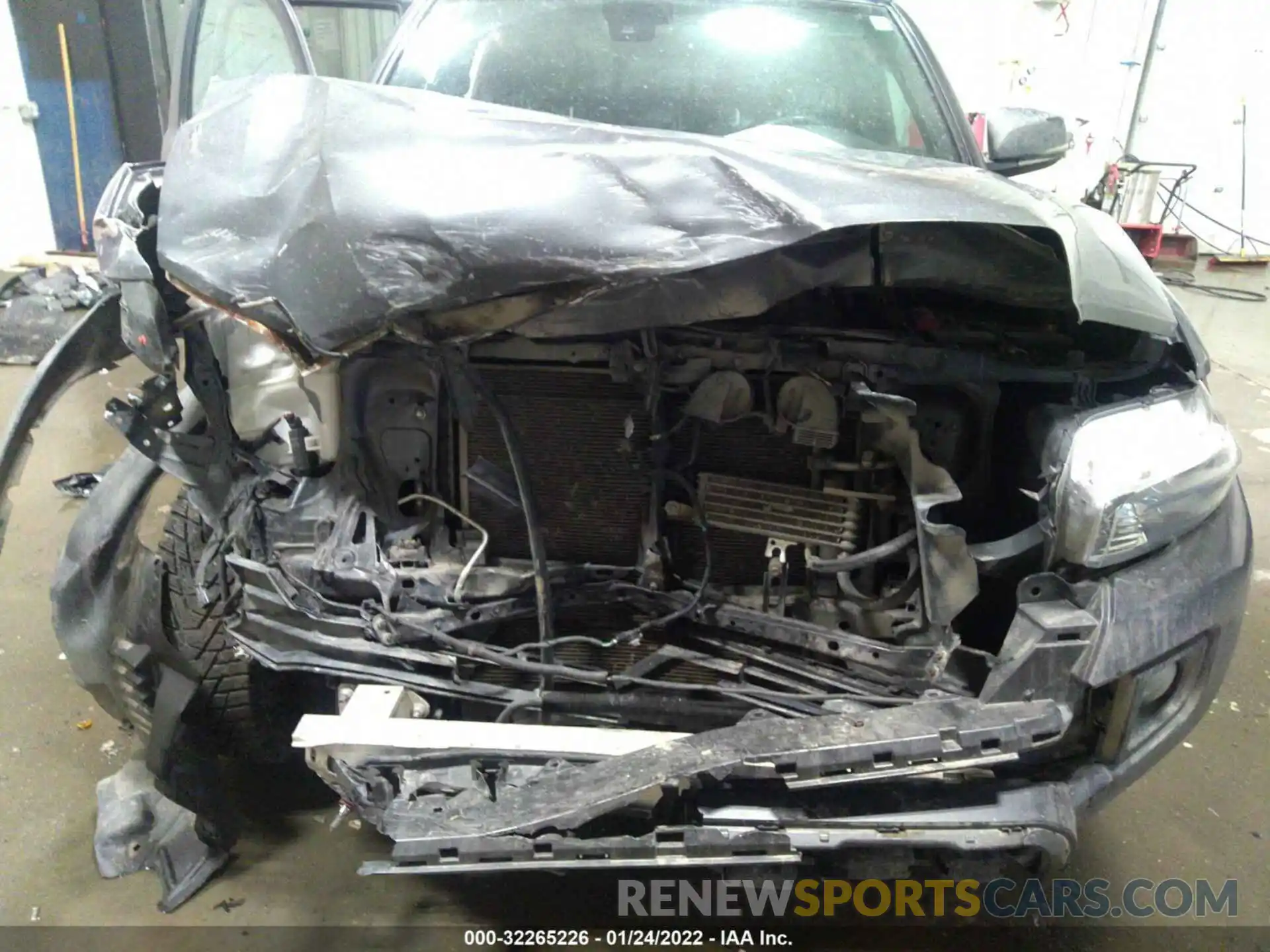 6 Photograph of a damaged car 3TMCZ5AN5KM255463 TOYOTA TACOMA 4WD 2019