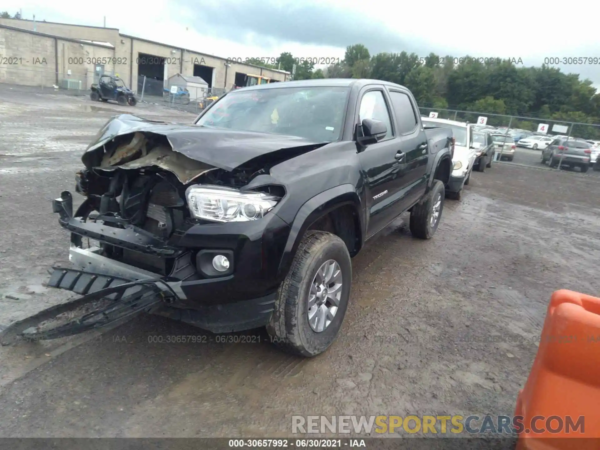 2 Фотография поврежденного автомобиля 3TMCZ5AN5KM261487 TOYOTA TACOMA 4WD 2019