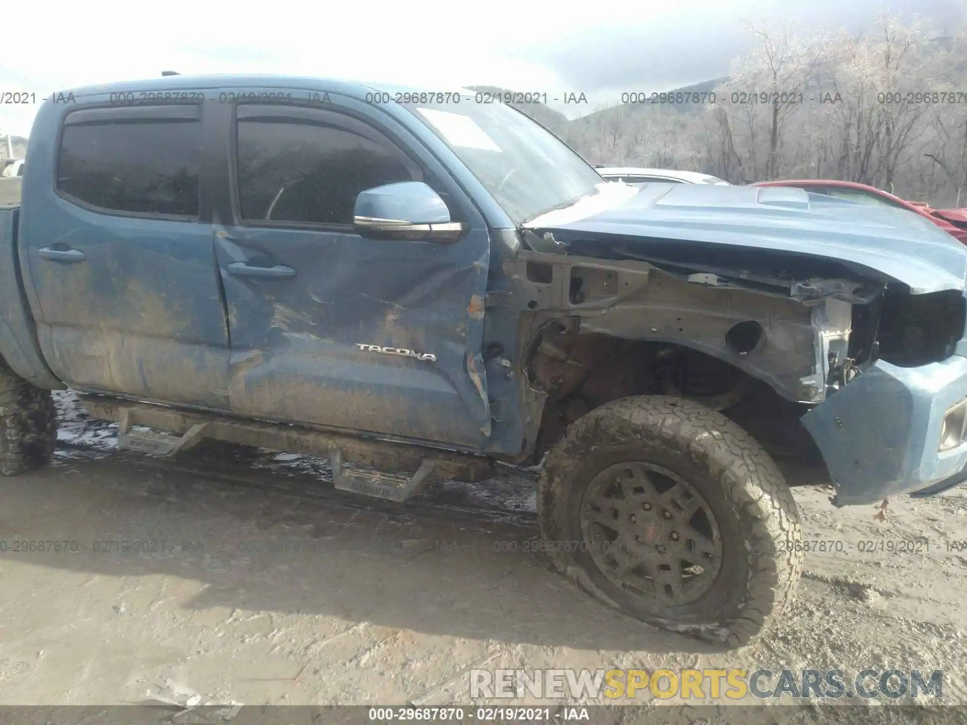 6 Photograph of a damaged car 3TMCZ5AN5KM262218 TOYOTA TACOMA 4WD 2019