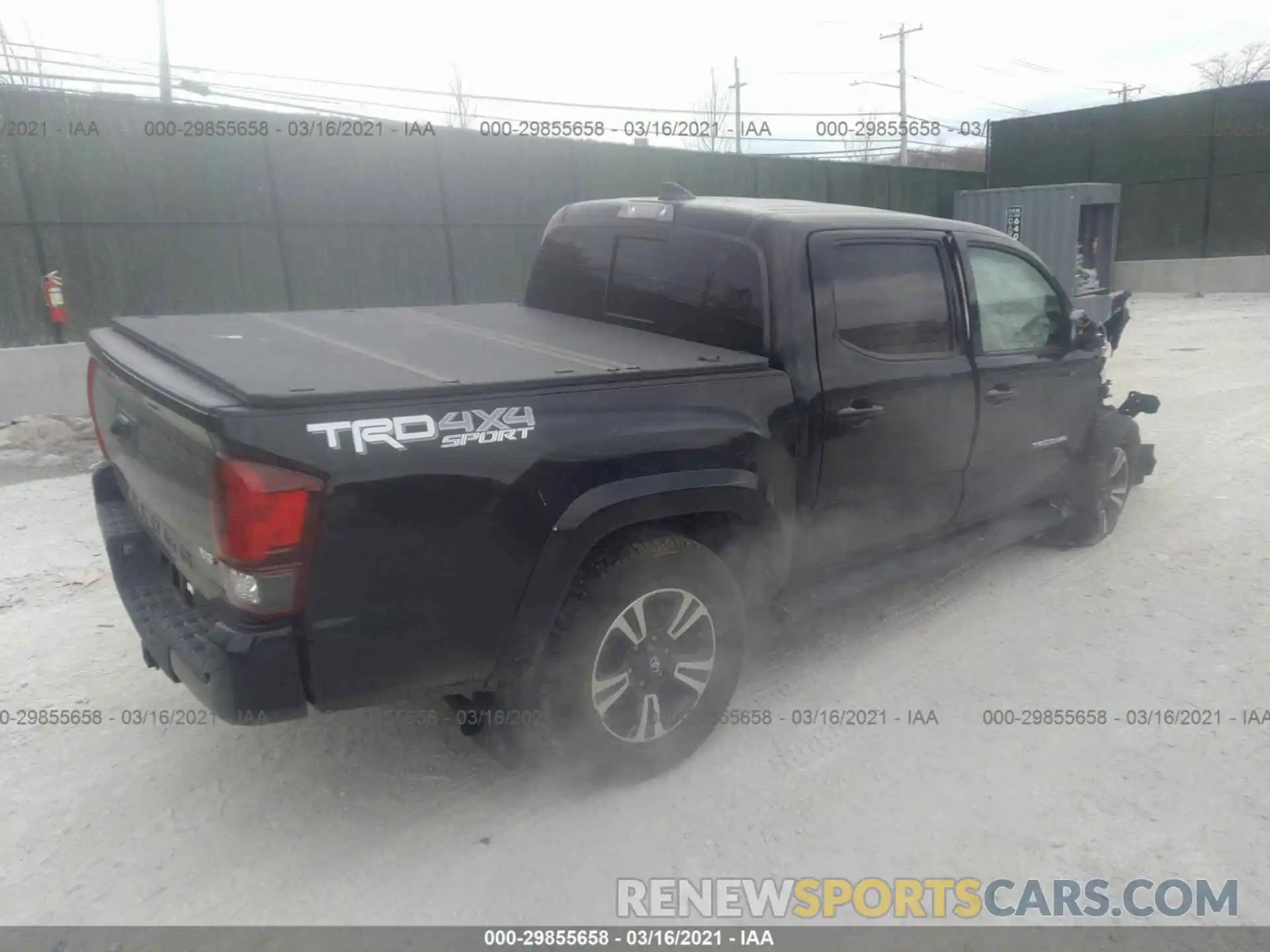 4 Photograph of a damaged car 3TMCZ5AN5KM268651 TOYOTA TACOMA 4WD 2019