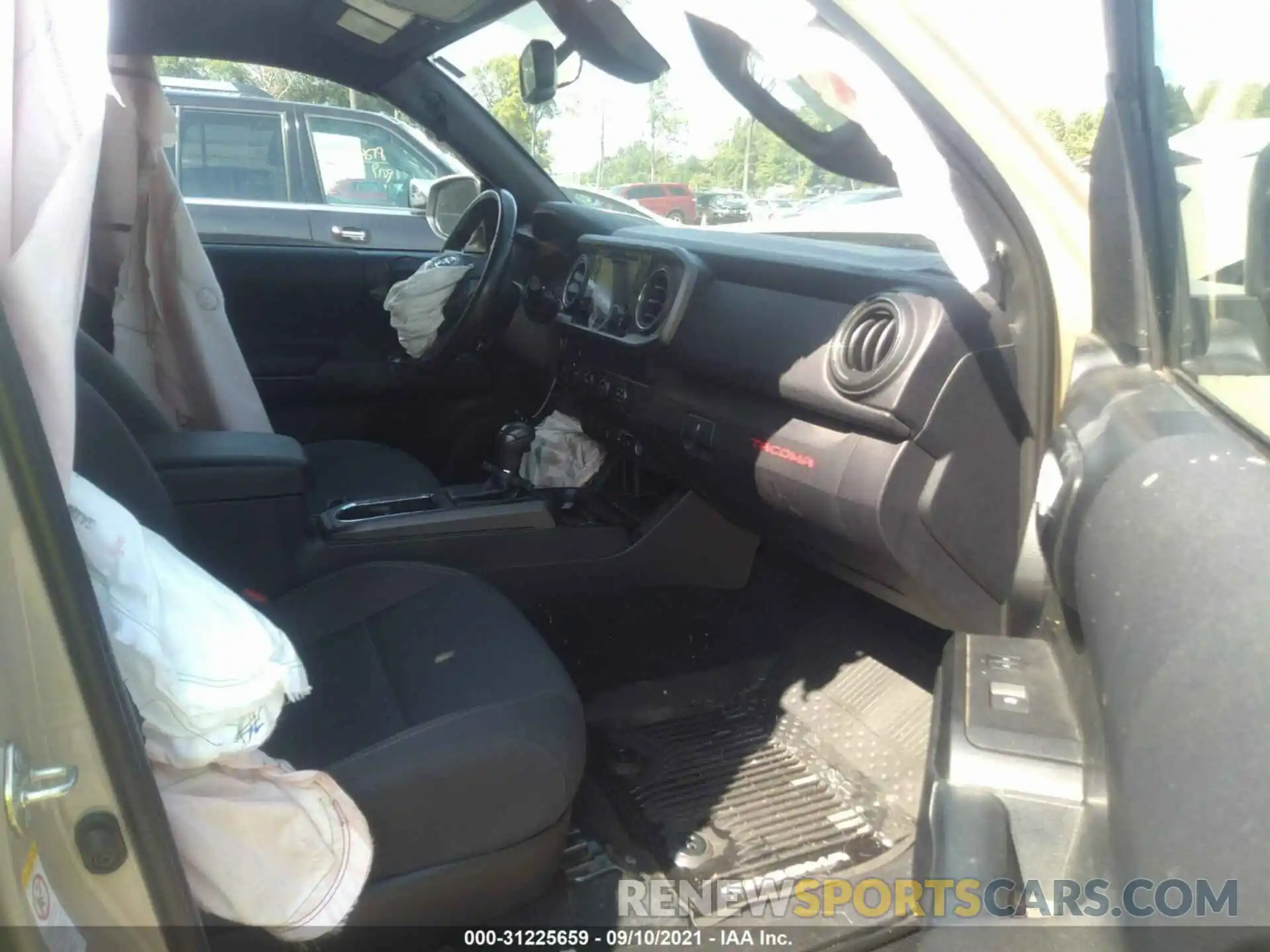 5 Photograph of a damaged car 3TMCZ5AN5KM273770 TOYOTA TACOMA 4WD 2019