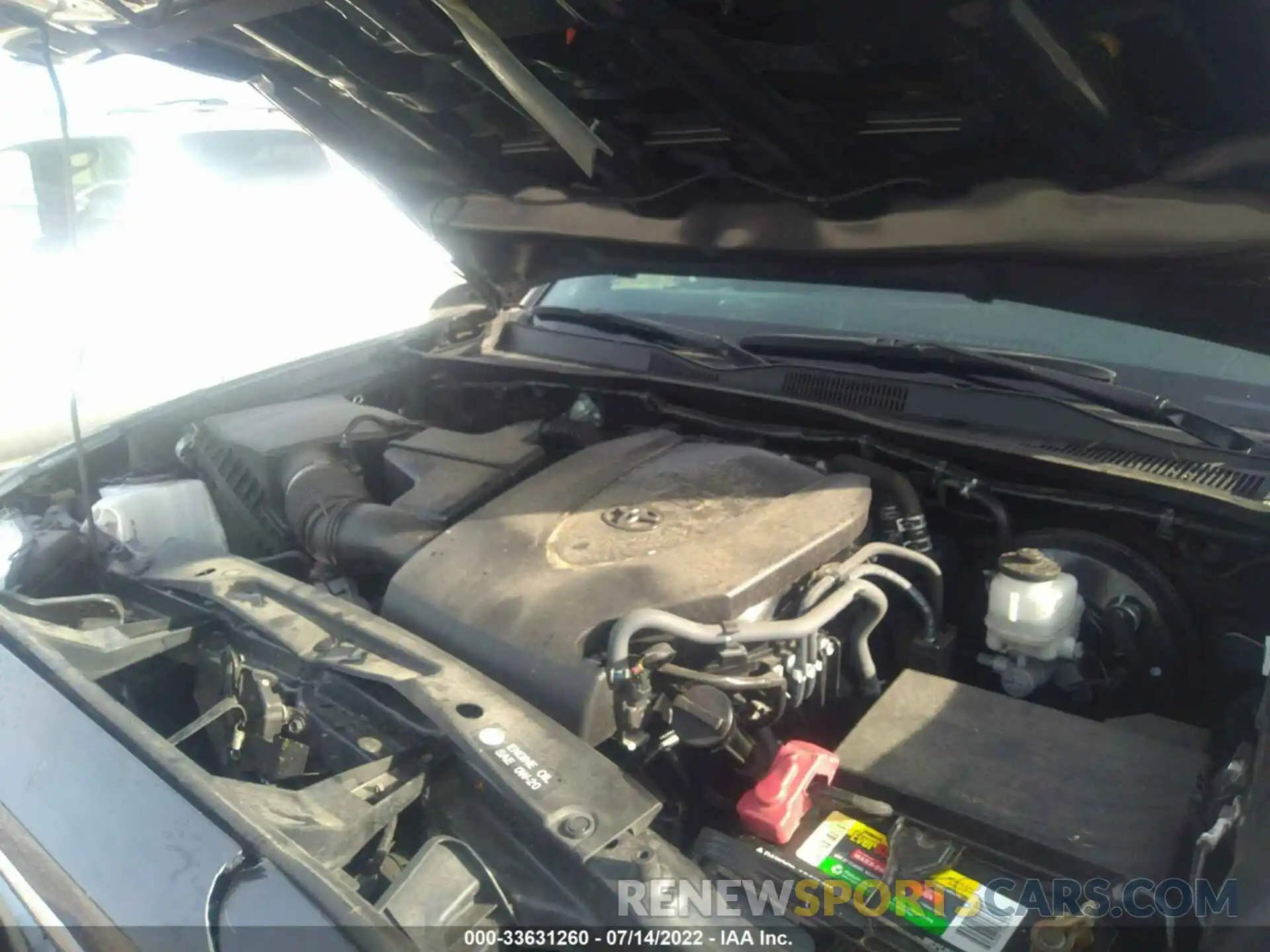 10 Photograph of a damaged car 3TMCZ5AN5KM276555 TOYOTA TACOMA 4WD 2019