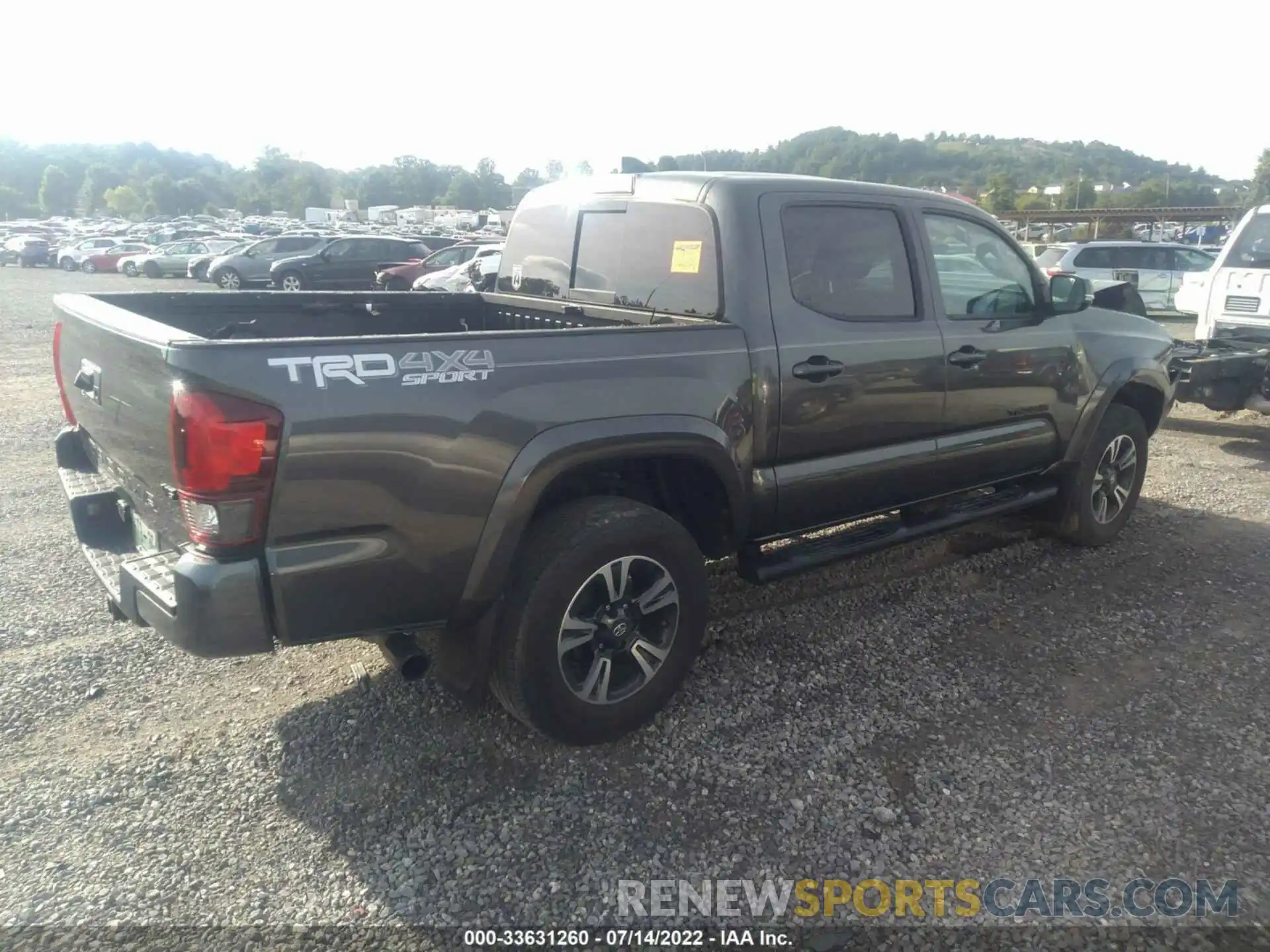 4 Photograph of a damaged car 3TMCZ5AN5KM276555 TOYOTA TACOMA 4WD 2019