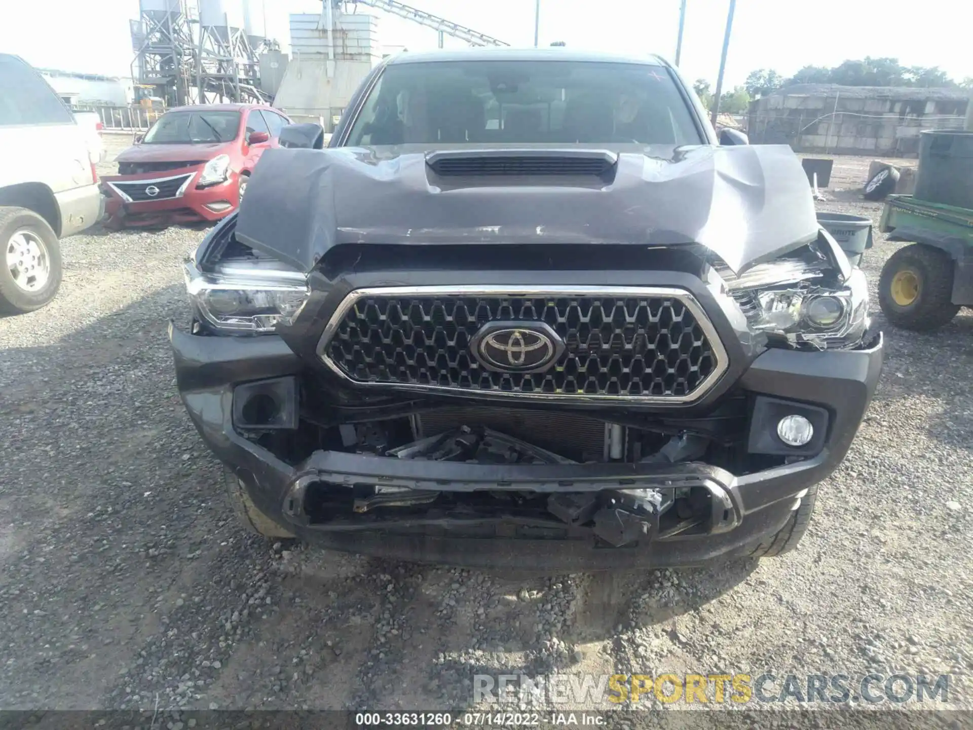 6 Photograph of a damaged car 3TMCZ5AN5KM276555 TOYOTA TACOMA 4WD 2019