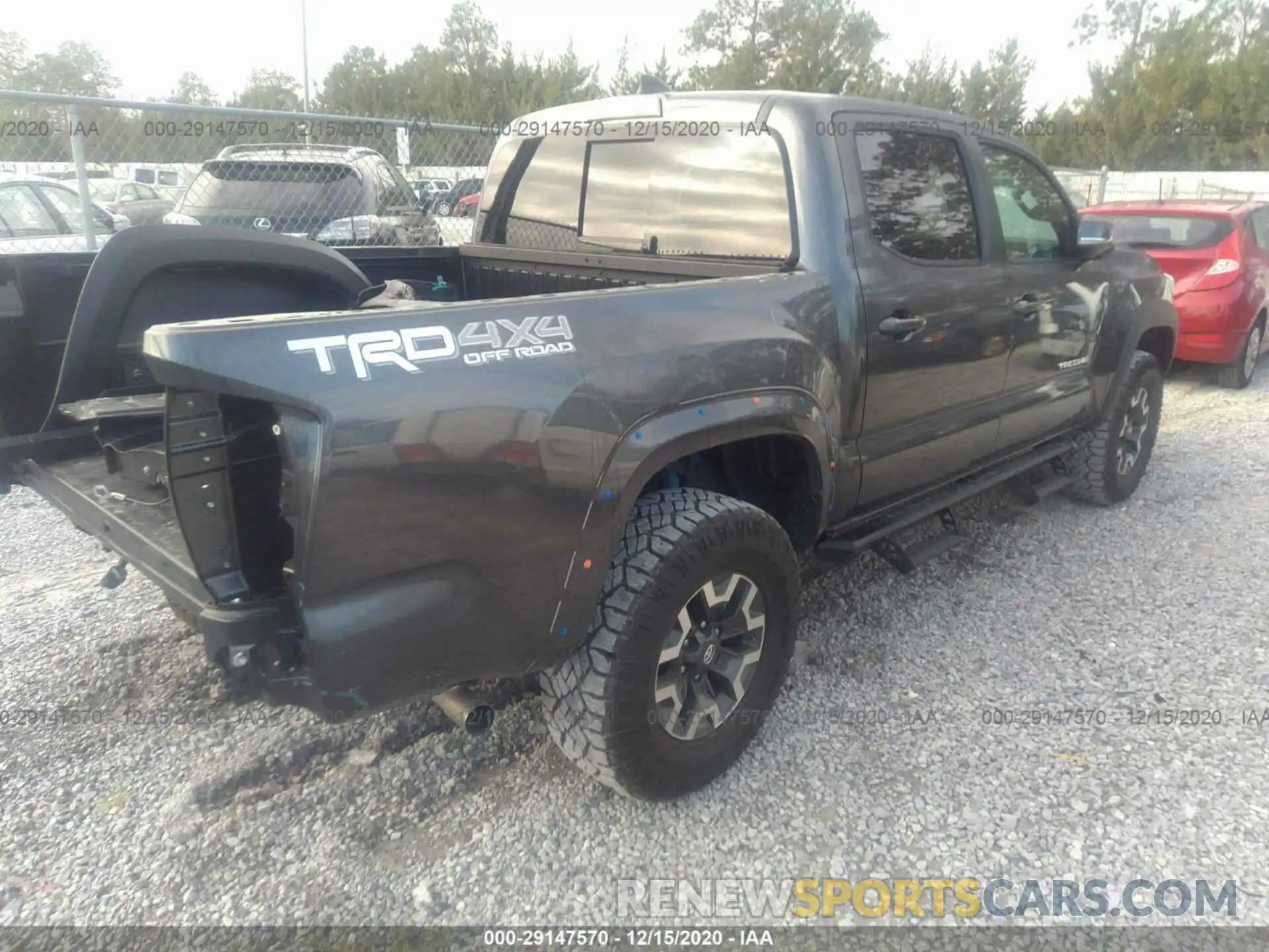 4 Photograph of a damaged car 3TMCZ5AN5KM279777 TOYOTA TACOMA 4WD 2019