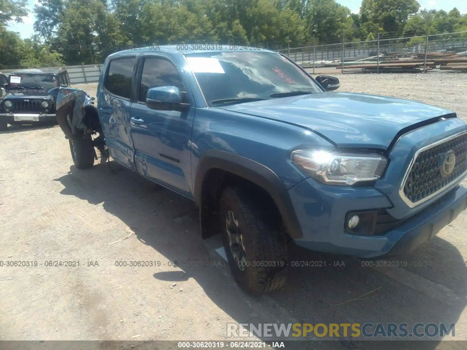 1 Photograph of a damaged car 3TMCZ5AN5KM280718 TOYOTA TACOMA 4WD 2019