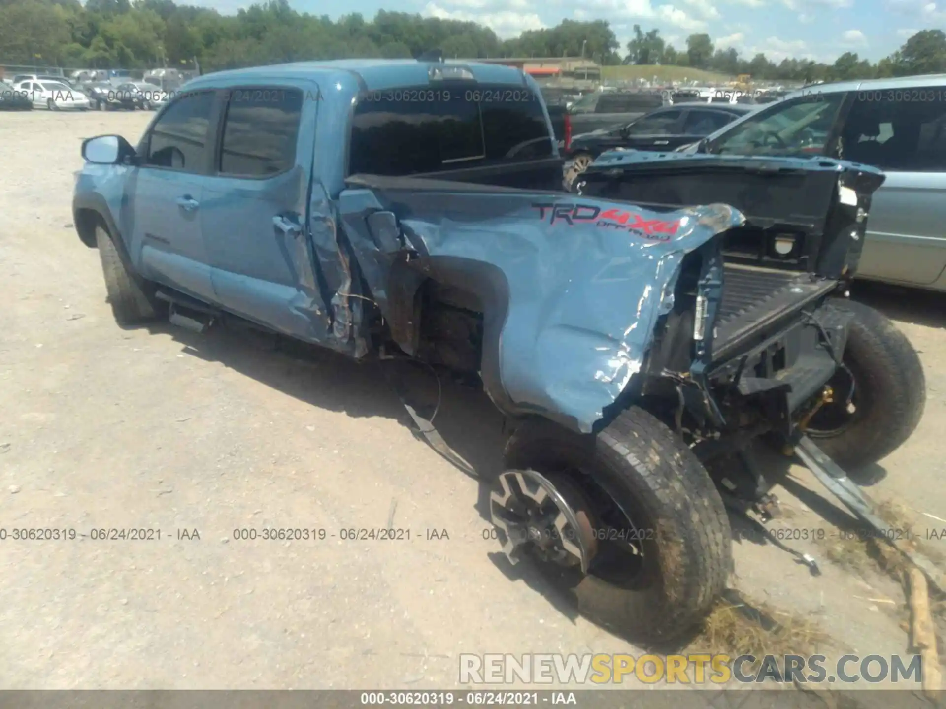 3 Photograph of a damaged car 3TMCZ5AN5KM280718 TOYOTA TACOMA 4WD 2019