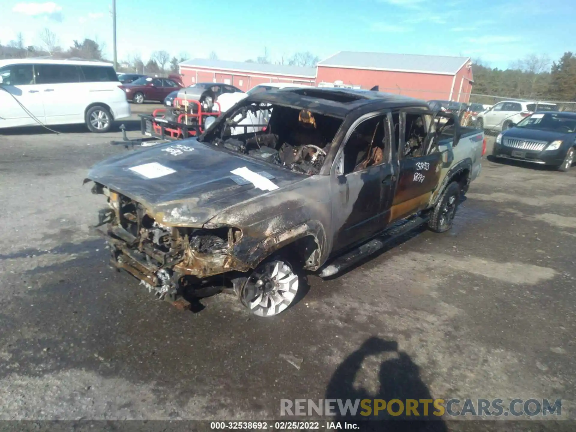 2 Photograph of a damaged car 3TMCZ5AN6KM189120 TOYOTA TACOMA 4WD 2019