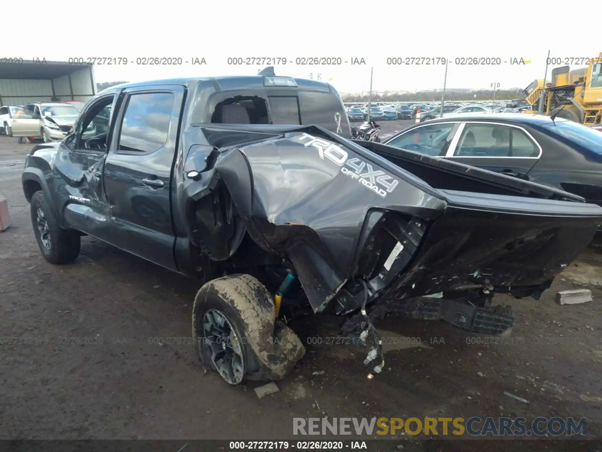 6 Photograph of a damaged car 3TMCZ5AN6KM190770 TOYOTA TACOMA 4WD 2019