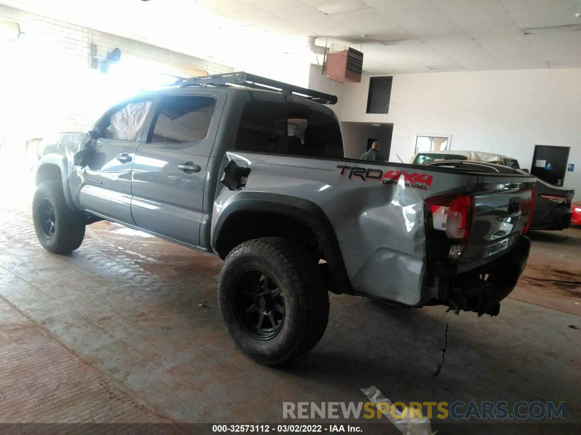 3 Photograph of a damaged car 3TMCZ5AN6KM192227 TOYOTA TACOMA 4WD 2019