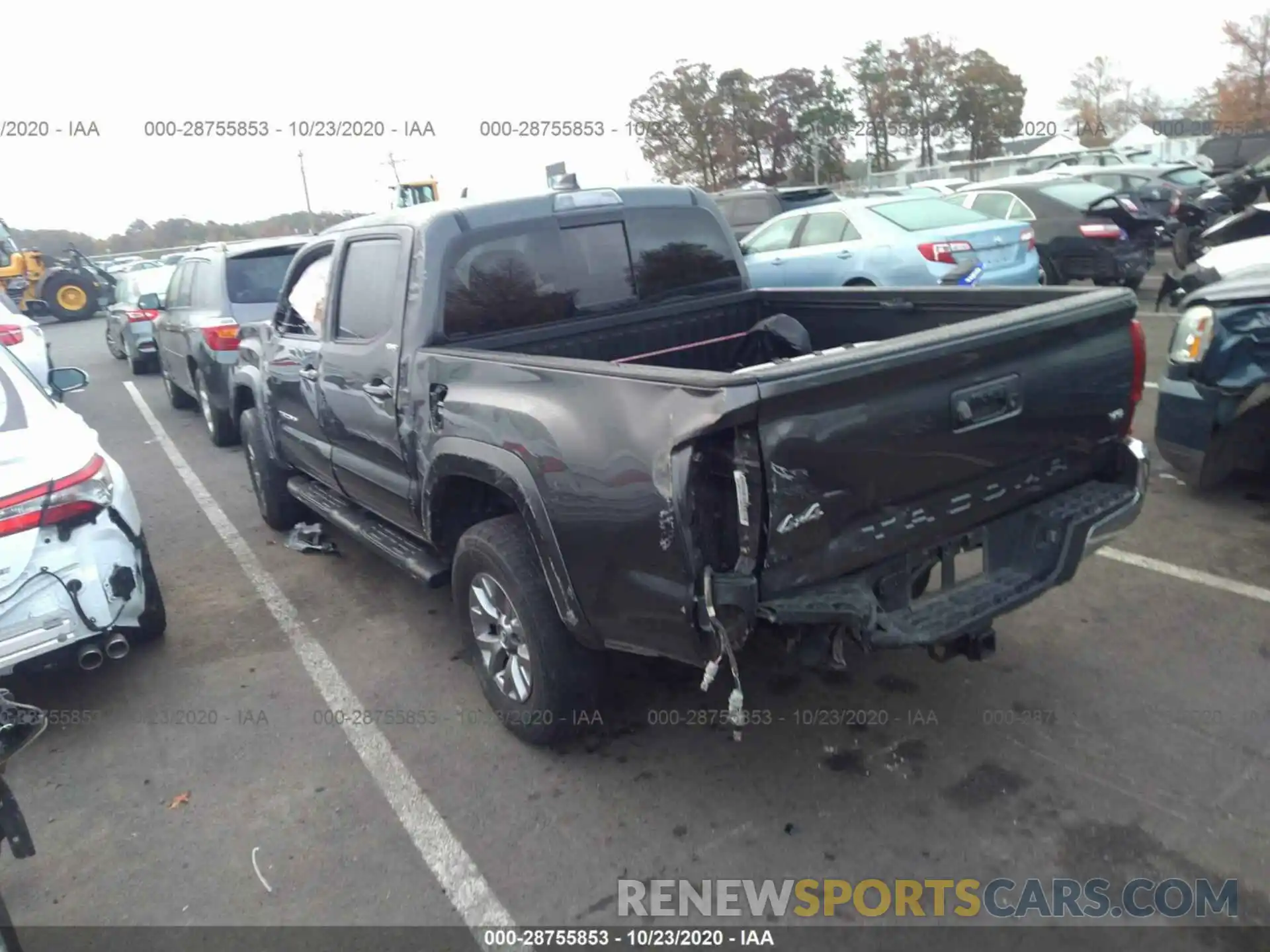 3 Photograph of a damaged car 3TMCZ5AN6KM192969 TOYOTA TACOMA 4WD 2019