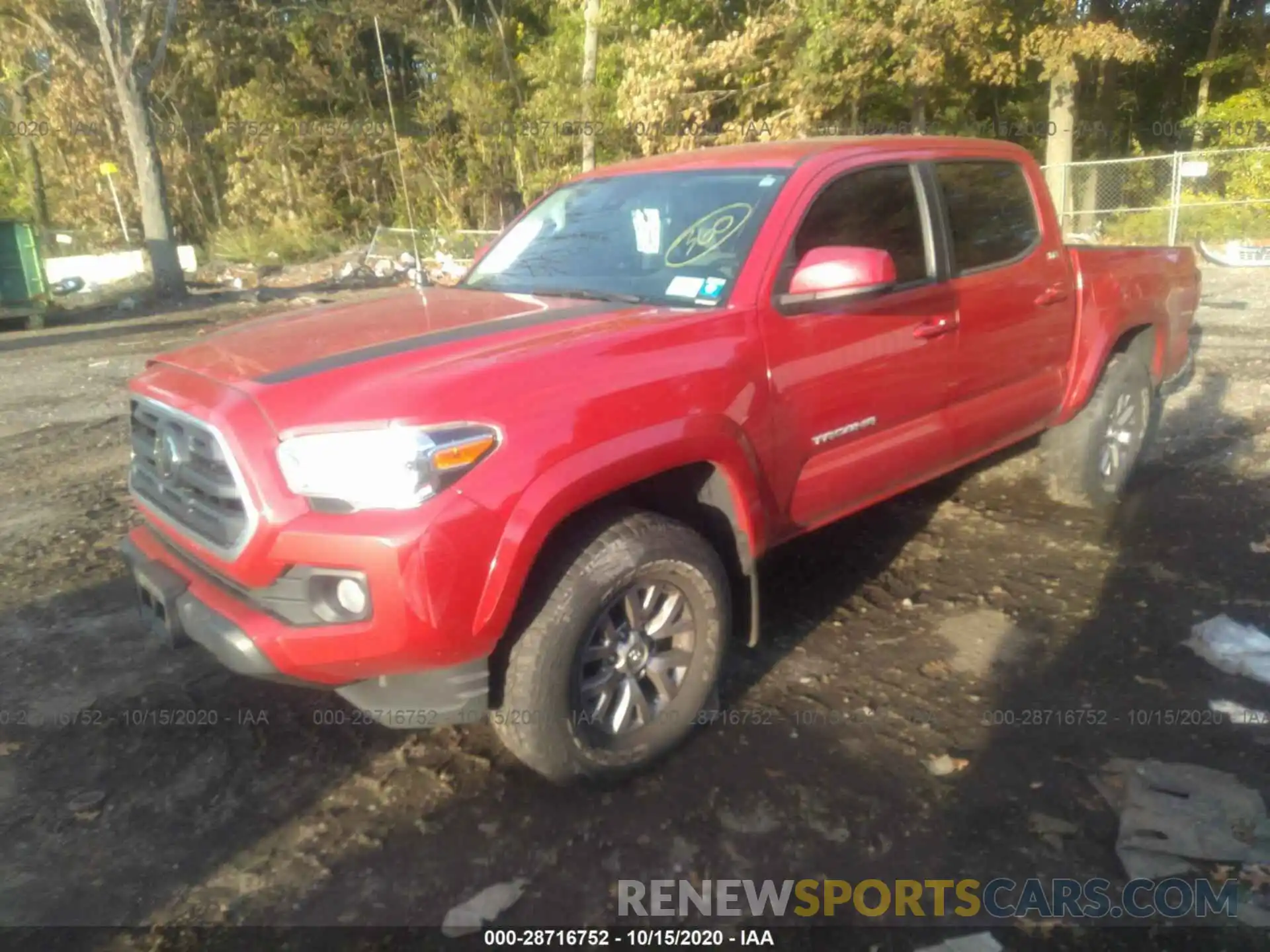 2 Photograph of a damaged car 3TMCZ5AN6KM198027 TOYOTA TACOMA 4WD 2019