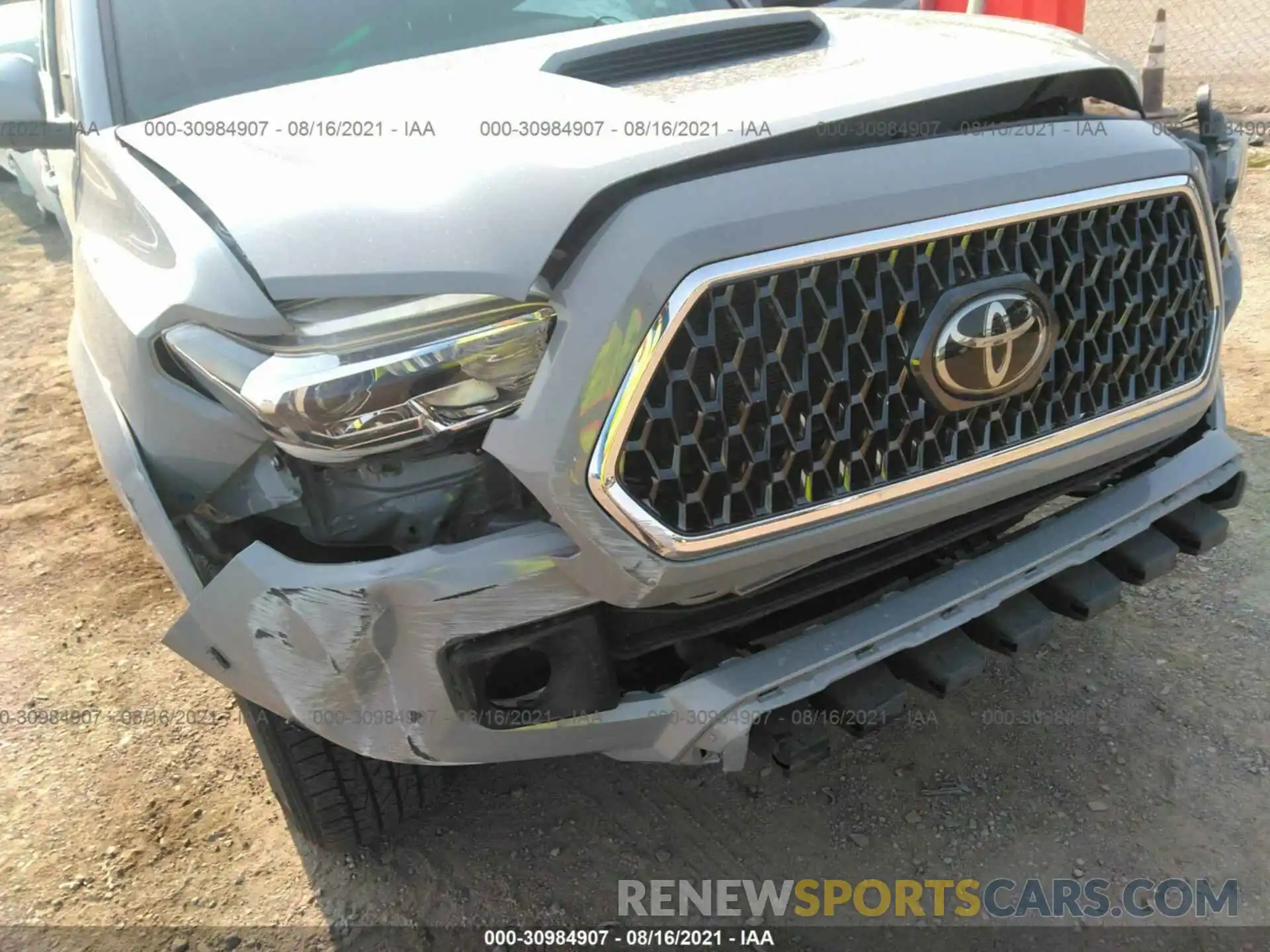 6 Photograph of a damaged car 3TMCZ5AN6KM208216 TOYOTA TACOMA 4WD 2019