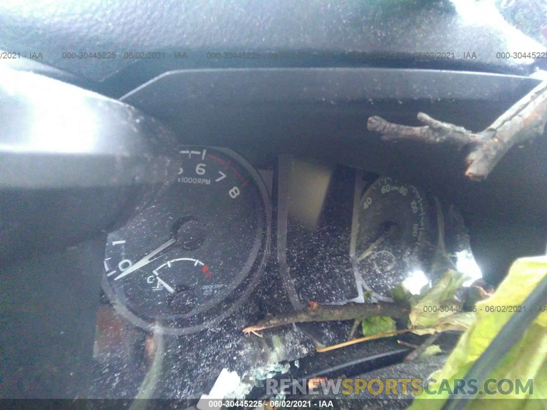 7 Photograph of a damaged car 3TMCZ5AN6KM227316 TOYOTA TACOMA 4WD 2019