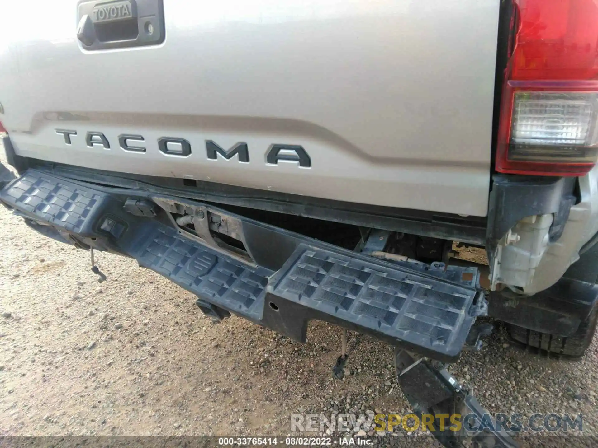 6 Фотография поврежденного автомобиля 3TMCZ5AN6KM234413 TOYOTA TACOMA 4WD 2019