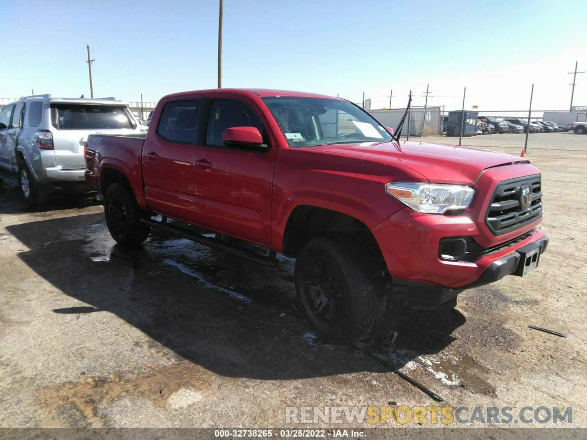 1 Photograph of a damaged car 3TMCZ5AN6KM241992 TOYOTA TACOMA 4WD 2019