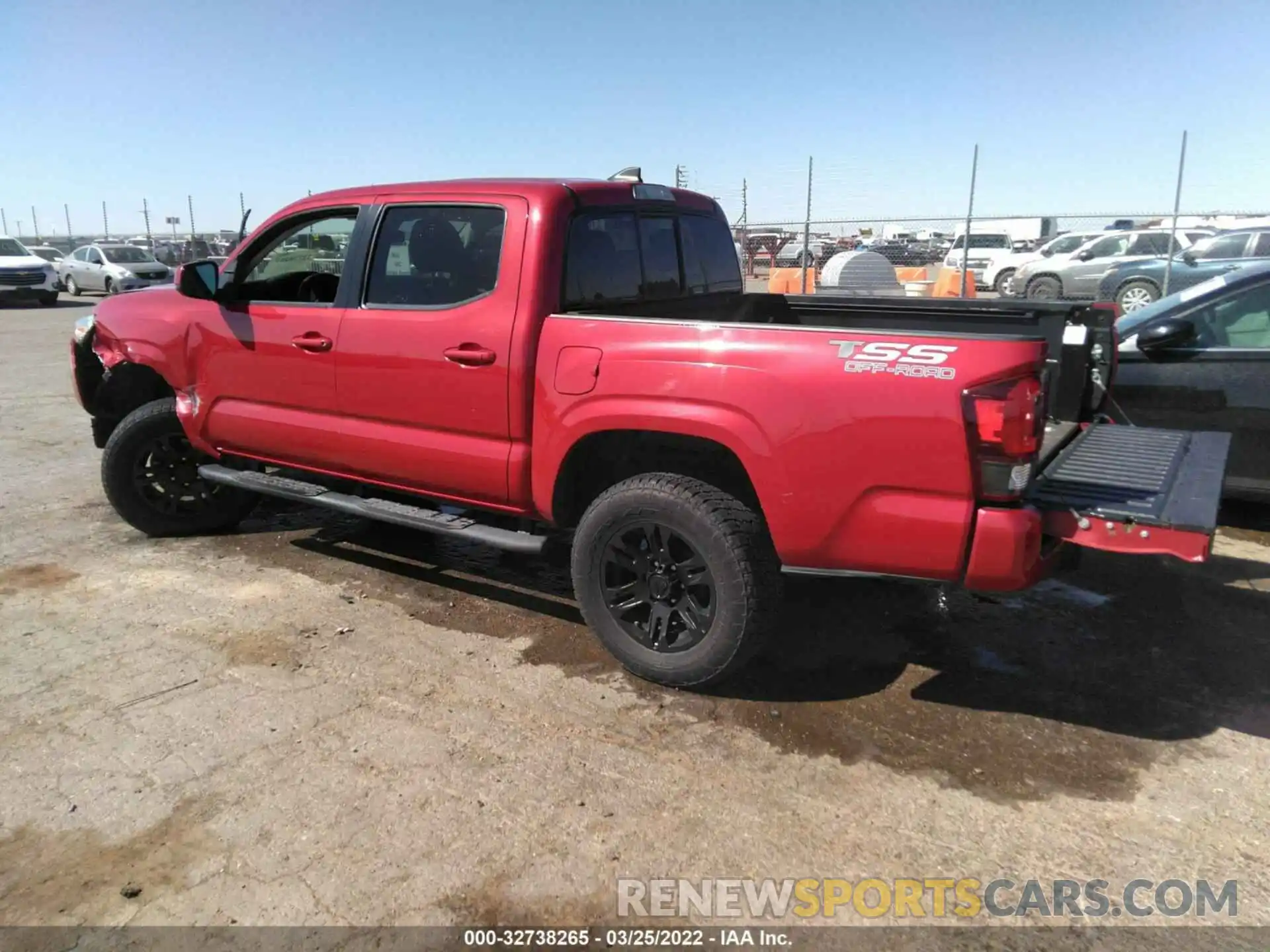 3 Фотография поврежденного автомобиля 3TMCZ5AN6KM241992 TOYOTA TACOMA 4WD 2019