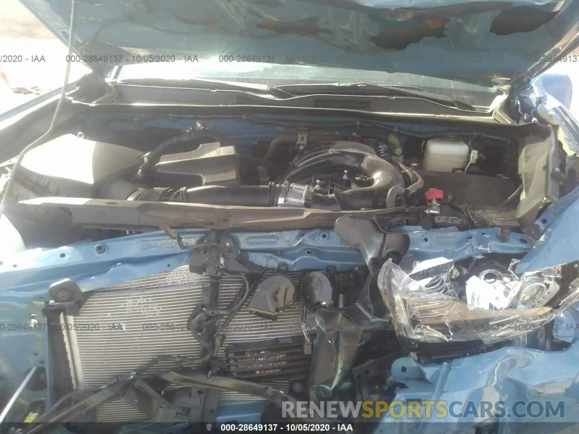 10 Photograph of a damaged car 3TMCZ5AN6KM248554 TOYOTA TACOMA 4WD 2019