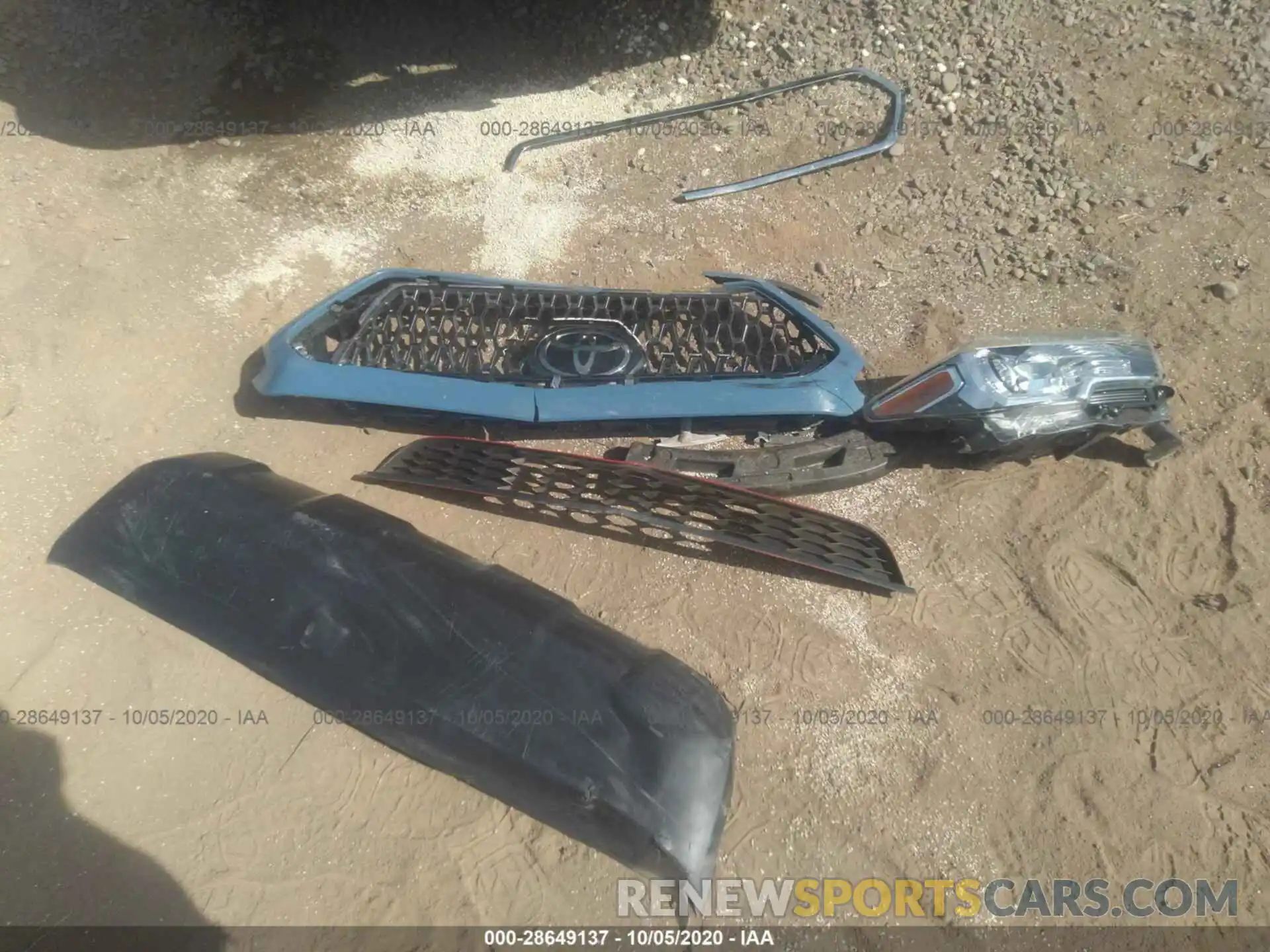 12 Photograph of a damaged car 3TMCZ5AN6KM248554 TOYOTA TACOMA 4WD 2019