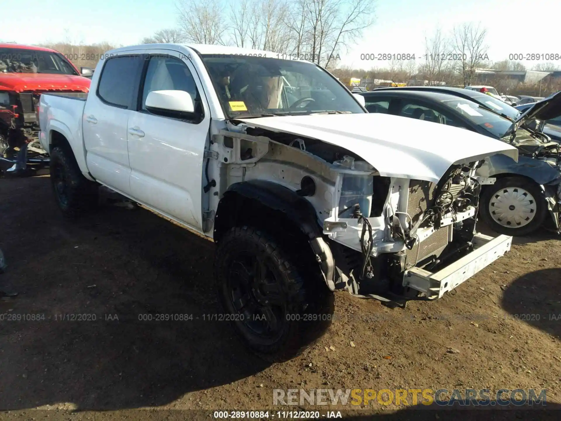 1 Photograph of a damaged car 3TMCZ5AN6KM265077 TOYOTA TACOMA 4WD 2019