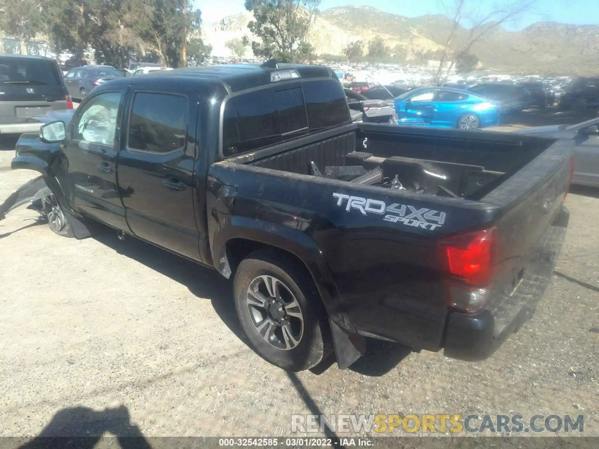 3 Photograph of a damaged car 3TMCZ5AN6KM270747 TOYOTA TACOMA 4WD 2019