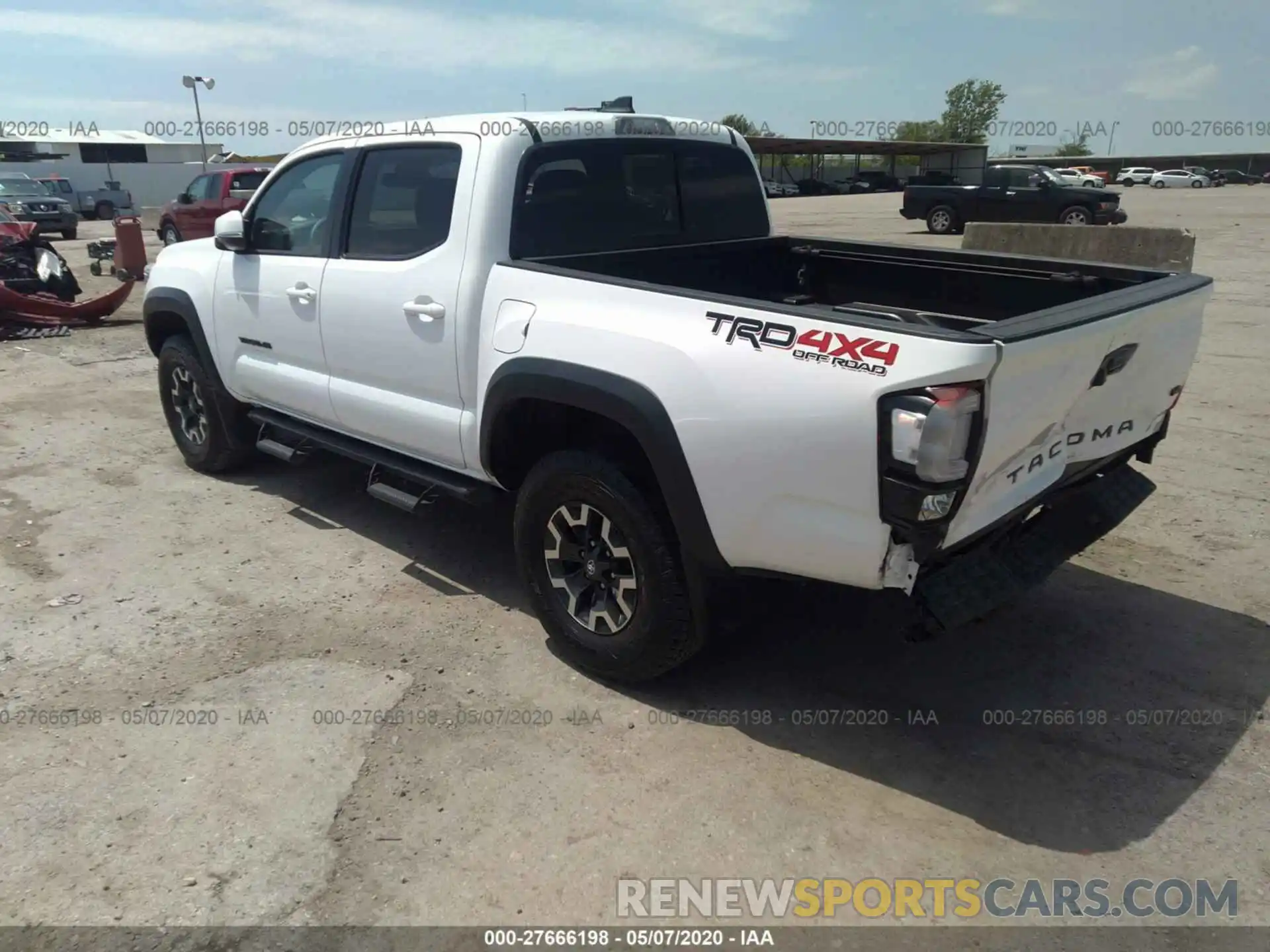 3 Photograph of a damaged car 3TMCZ5AN6KM287760 TOYOTA TACOMA 4WD 2019