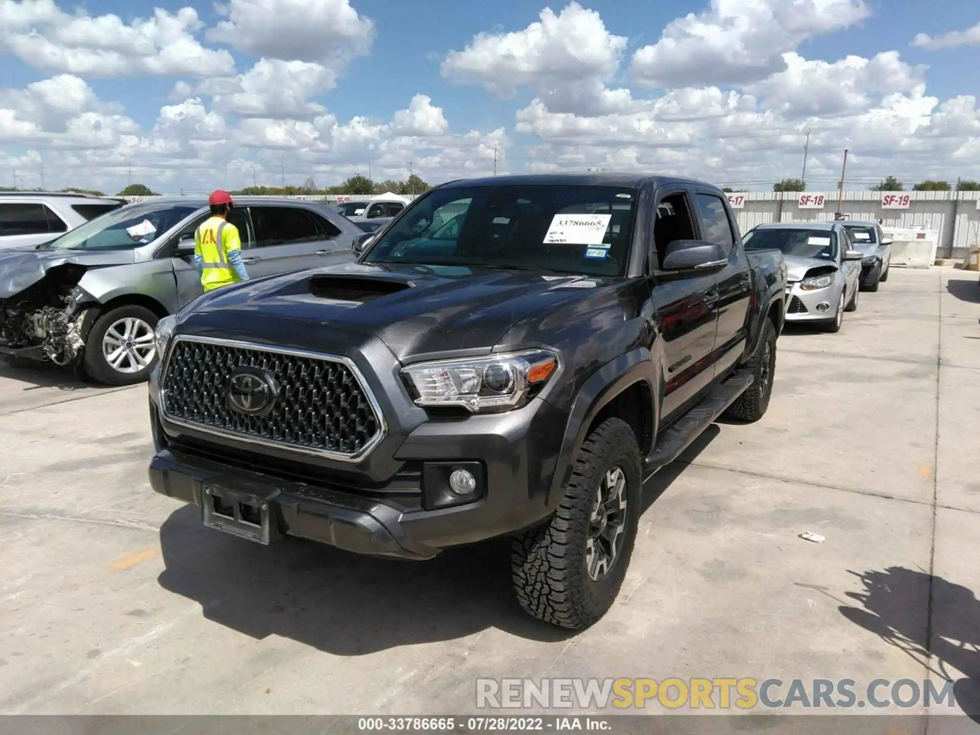 2 Photograph of a damaged car 3TMCZ5AN6KM288102 TOYOTA TACOMA 4WD 2019