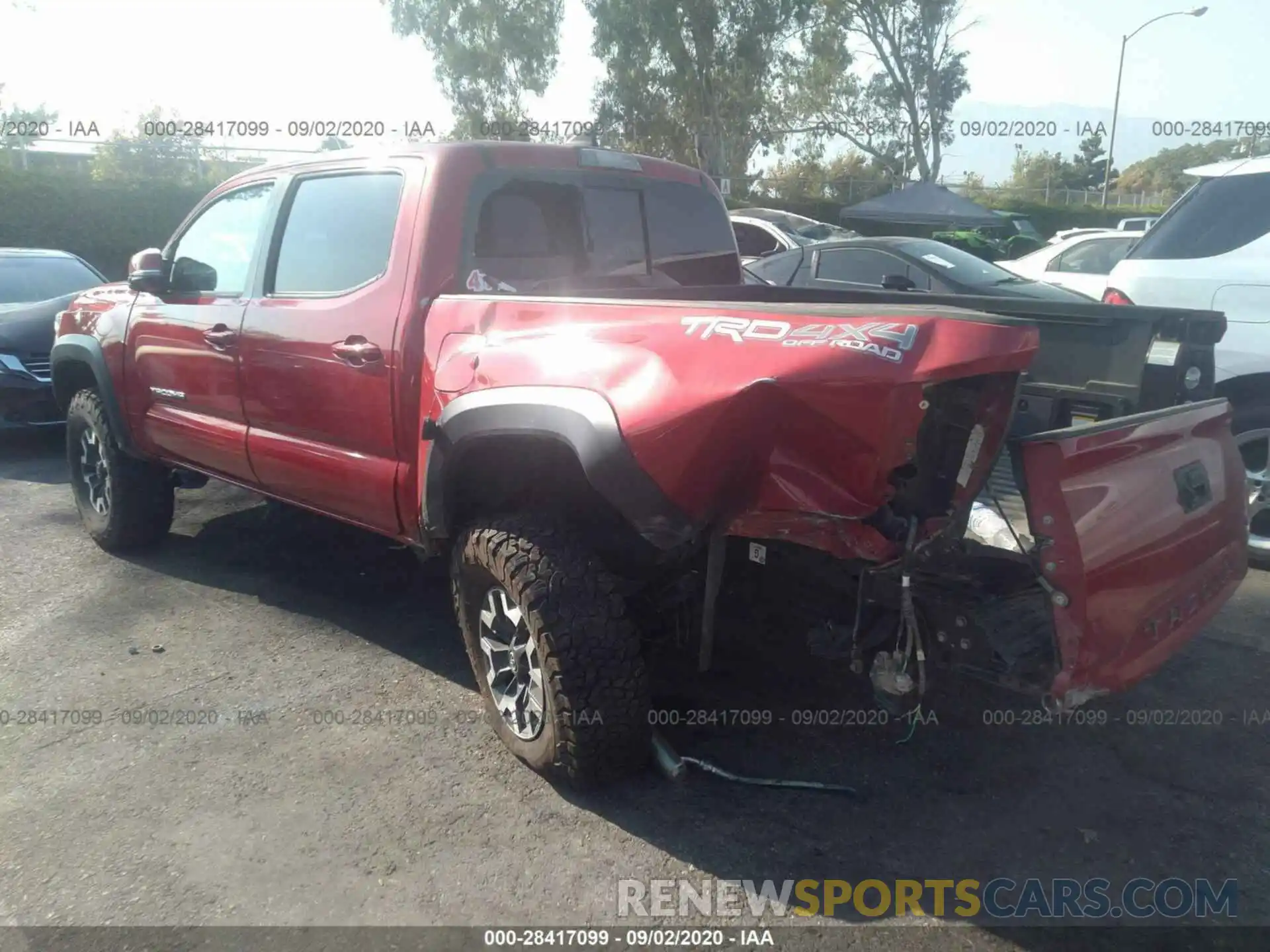 3 Photograph of a damaged car 3TMCZ5AN7KM194231 TOYOTA TACOMA 4WD 2019