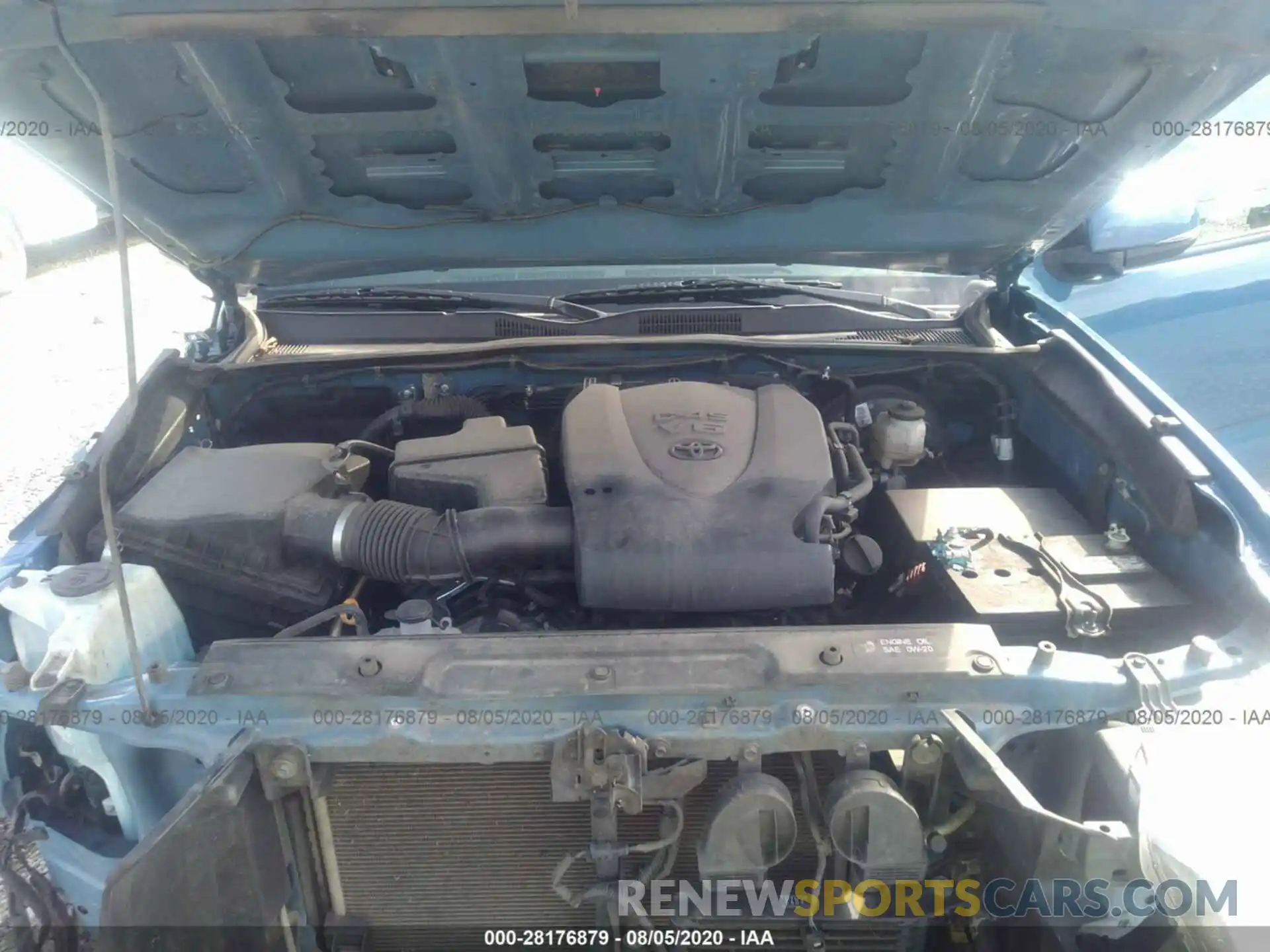 10 Photograph of a damaged car 3TMCZ5AN7KM202361 TOYOTA TACOMA 4WD 2019