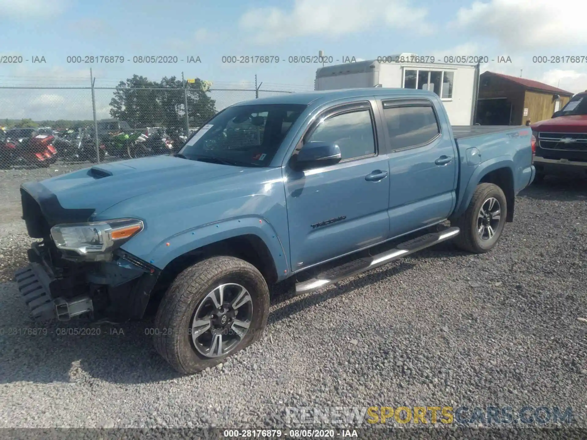 2 Photograph of a damaged car 3TMCZ5AN7KM202361 TOYOTA TACOMA 4WD 2019