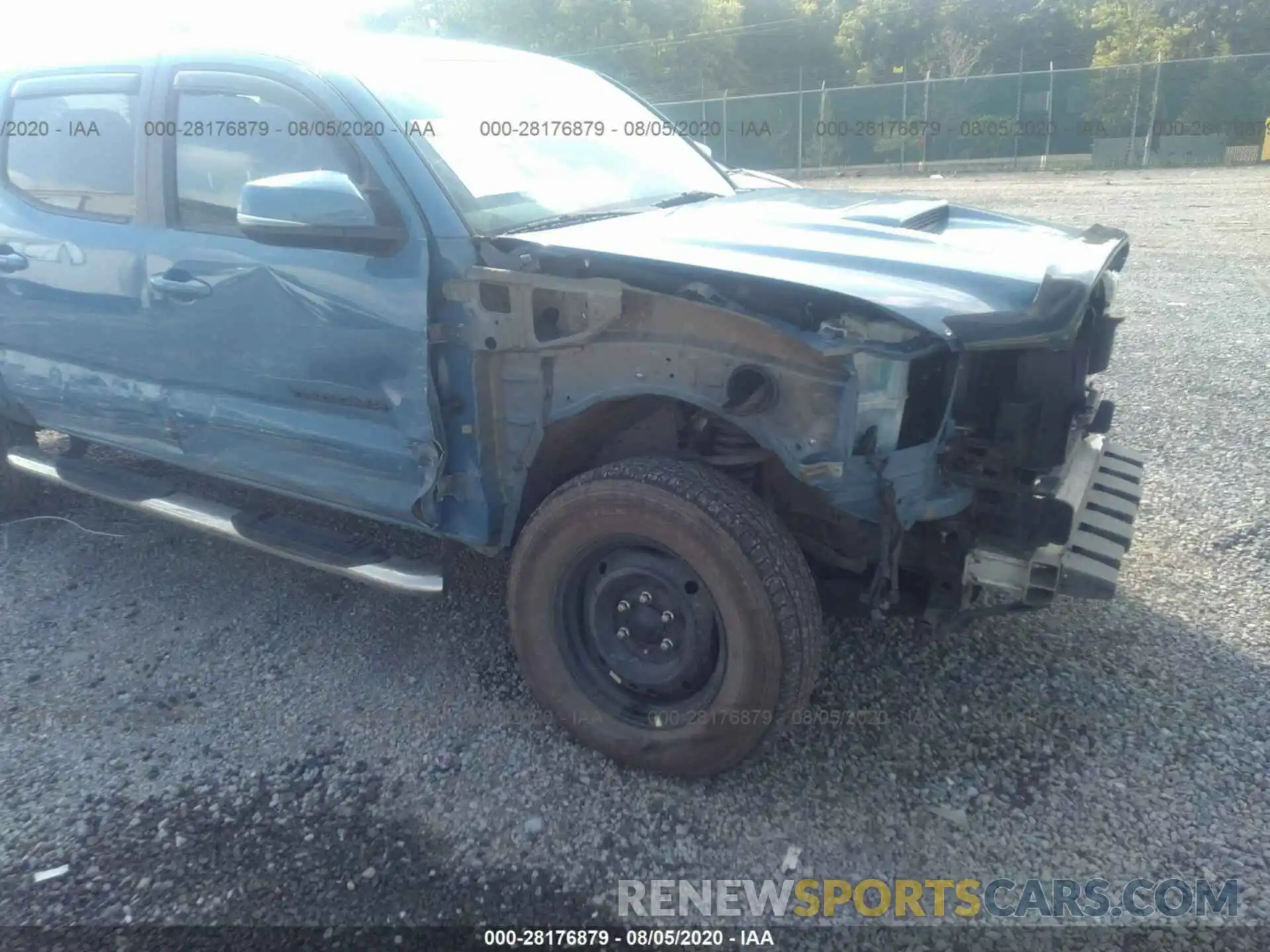 6 Photograph of a damaged car 3TMCZ5AN7KM202361 TOYOTA TACOMA 4WD 2019