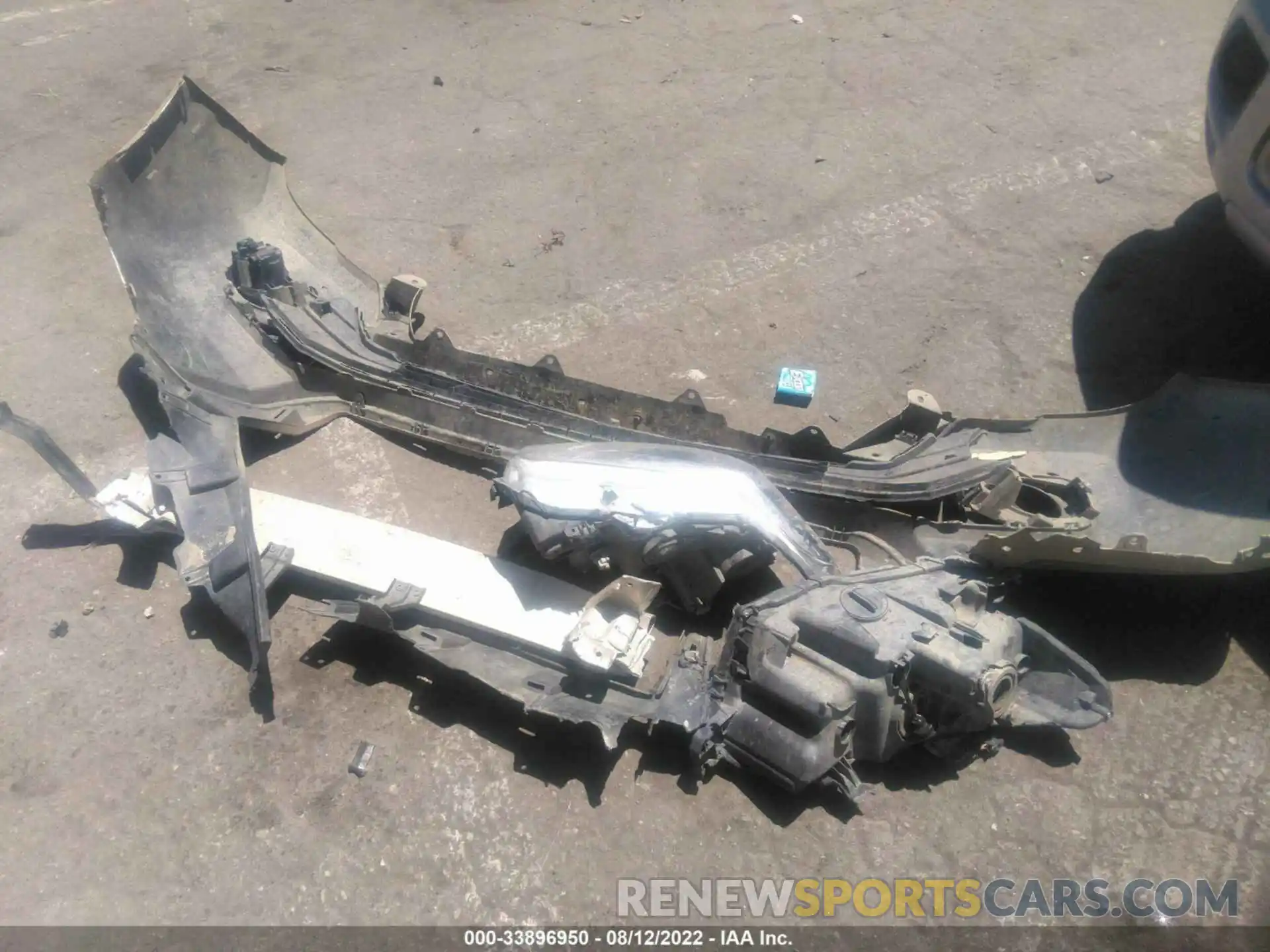 12 Photograph of a damaged car 3TMCZ5AN7KM207110 TOYOTA TACOMA 4WD 2019