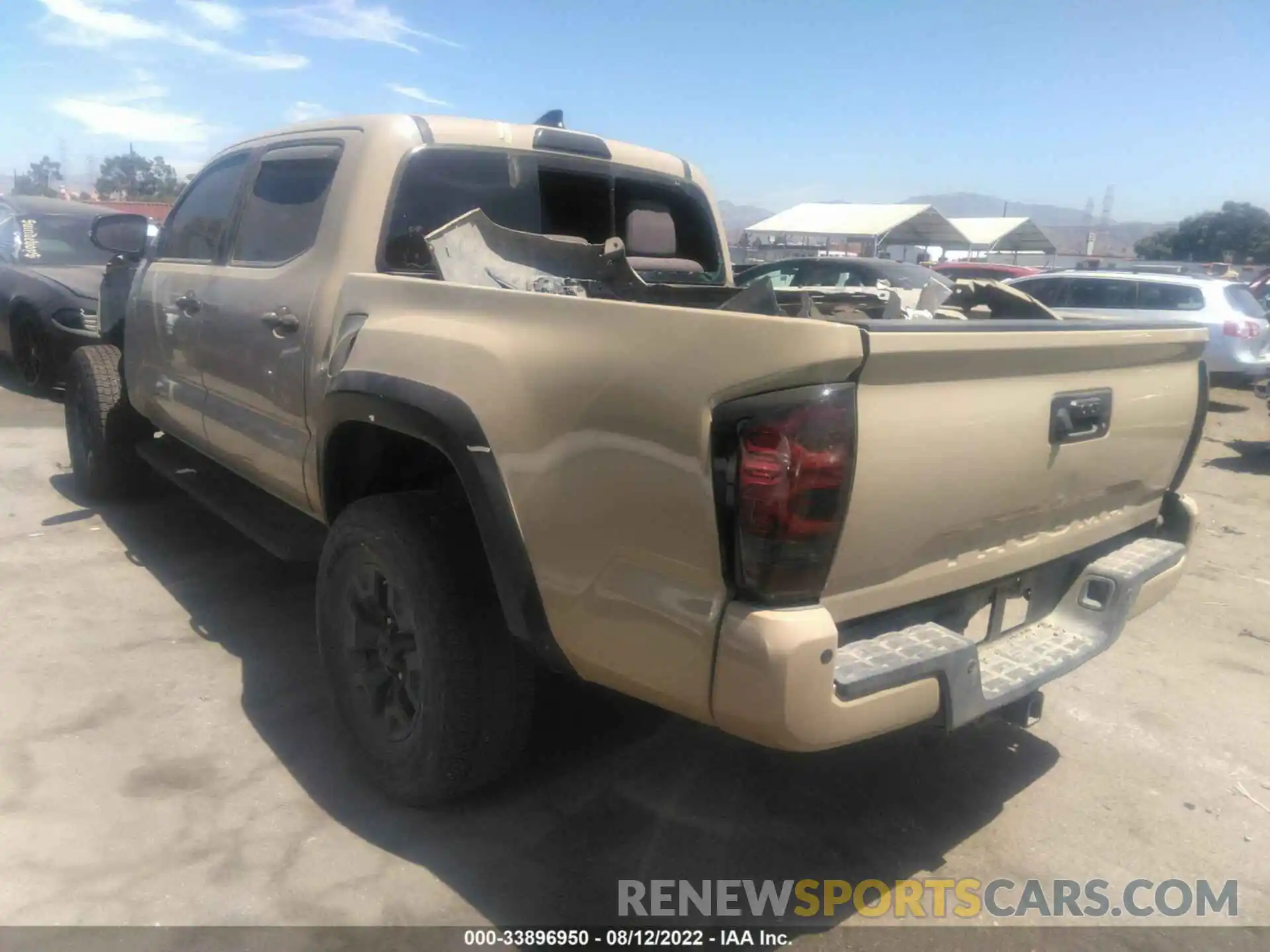 3 Photograph of a damaged car 3TMCZ5AN7KM207110 TOYOTA TACOMA 4WD 2019