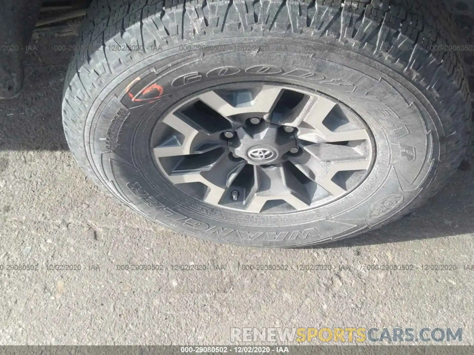 13 Photograph of a damaged car 3TMCZ5AN7KM211531 TOYOTA TACOMA 4WD 2019