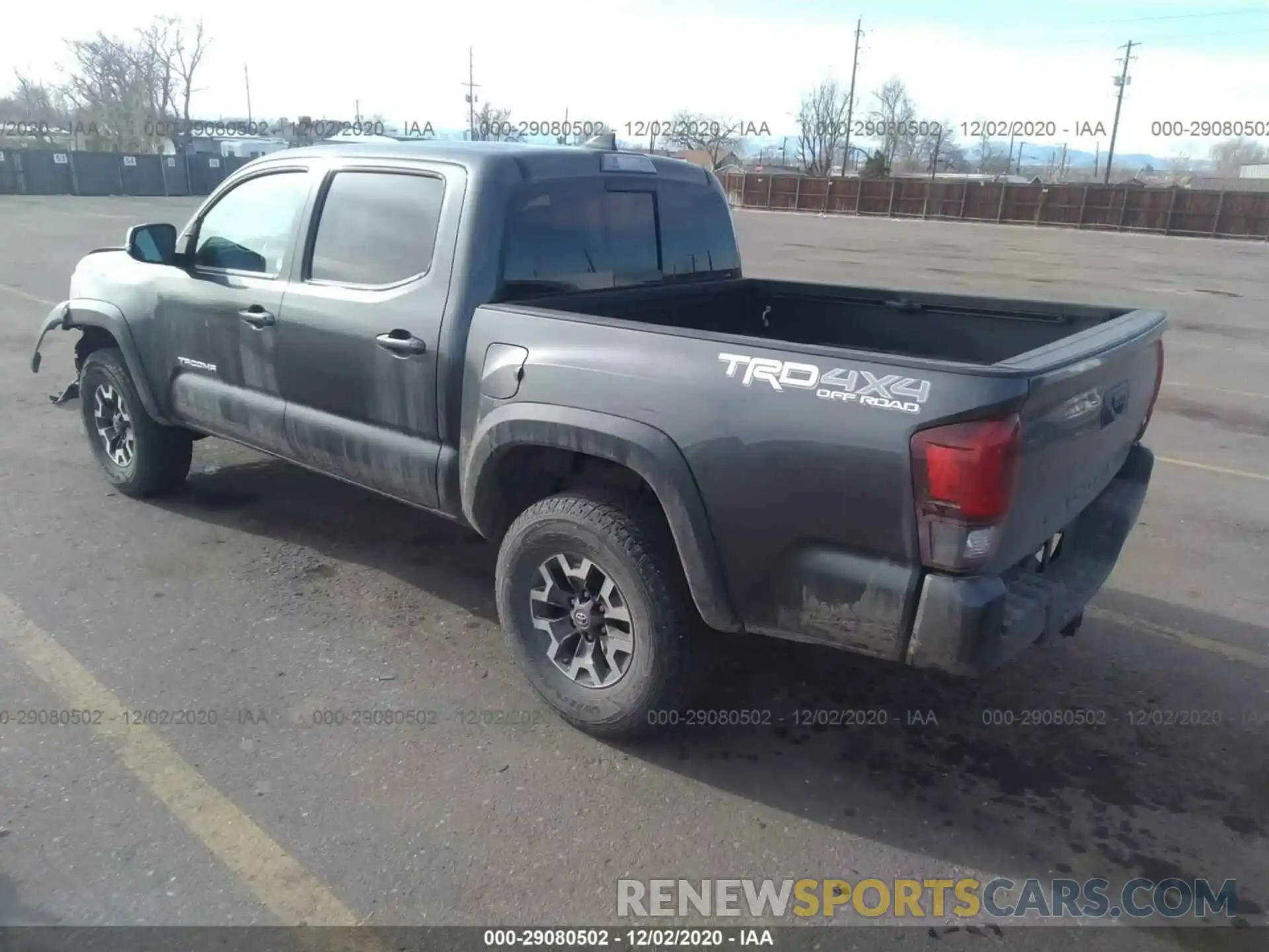 3 Photograph of a damaged car 3TMCZ5AN7KM211531 TOYOTA TACOMA 4WD 2019