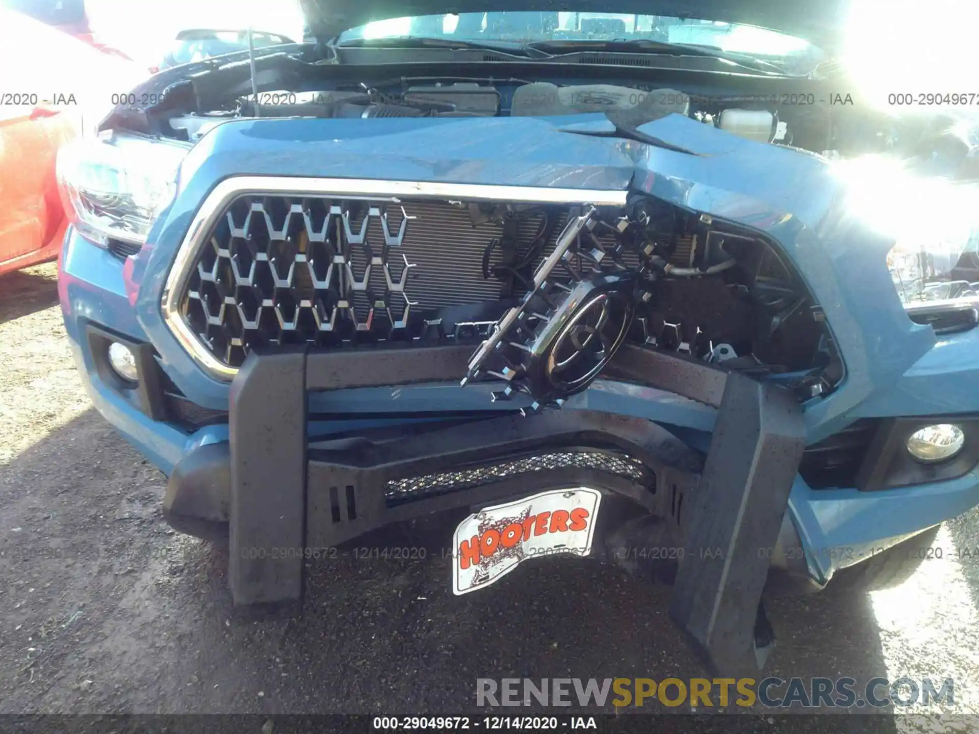 6 Photograph of a damaged car 3TMCZ5AN7KM226658 TOYOTA TACOMA 4WD 2019