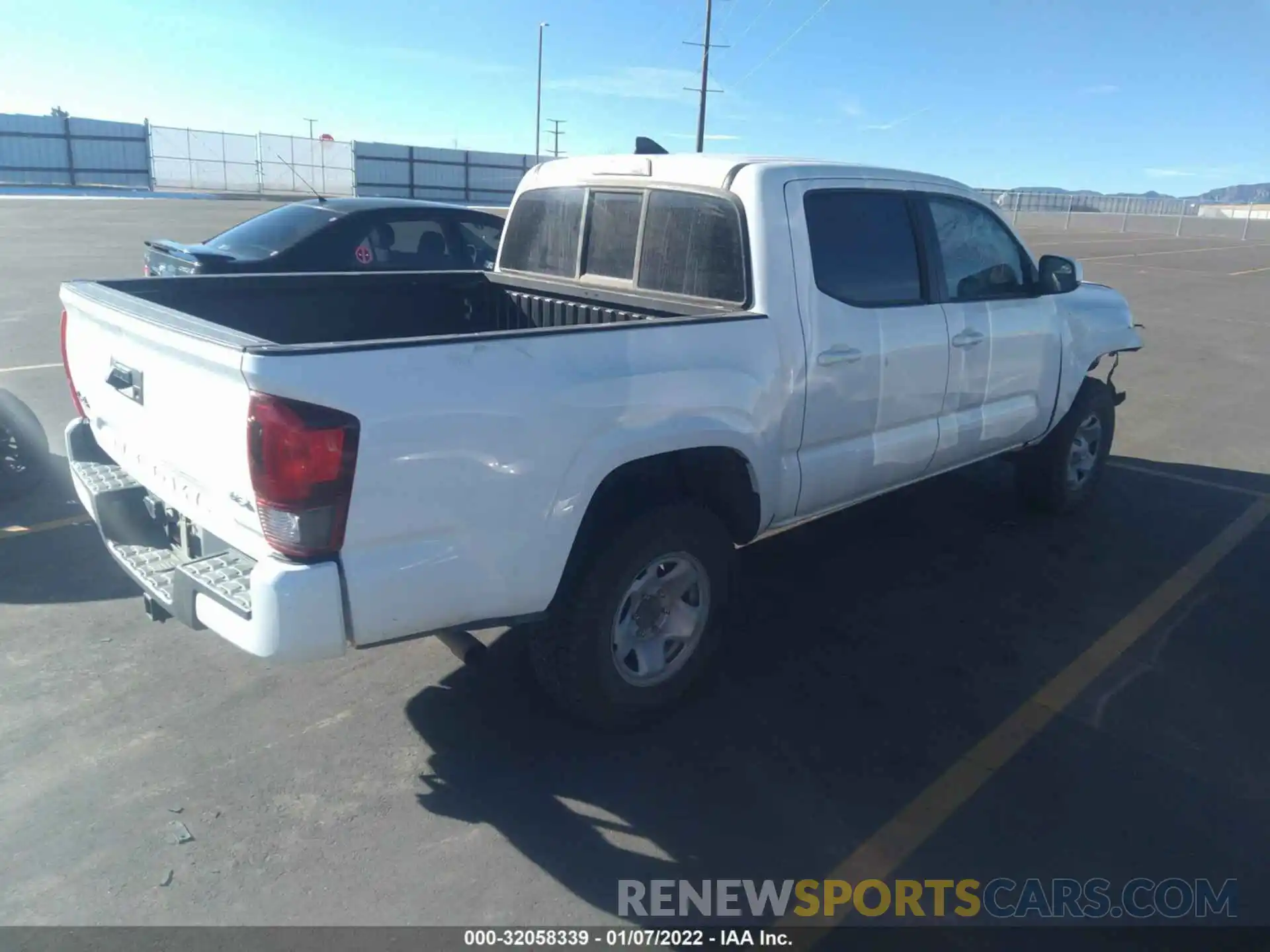 4 Photograph of a damaged car 3TMCZ5AN7KM229978 TOYOTA TACOMA 4WD 2019