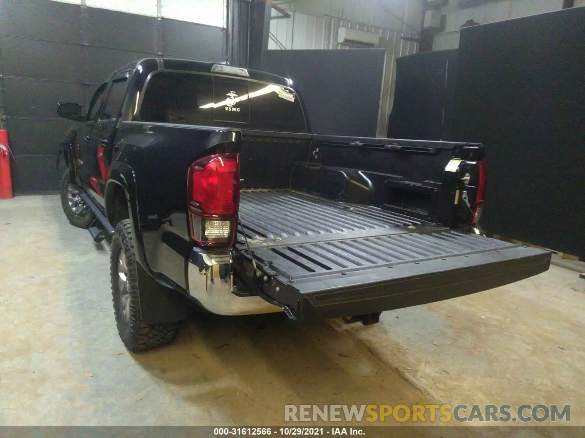 3 Photograph of a damaged car 3TMCZ5AN7KM245310 TOYOTA TACOMA 4WD 2019