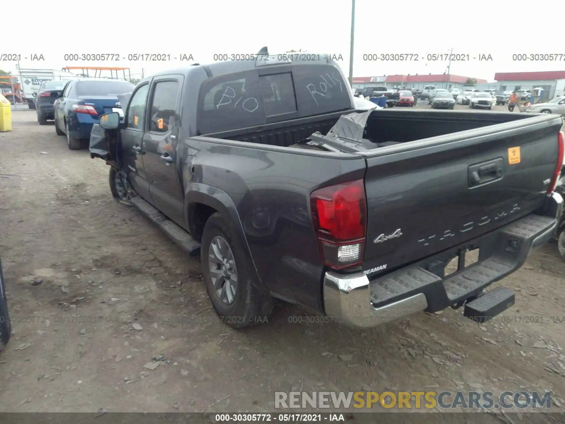 3 Photograph of a damaged car 3TMCZ5AN7KM248448 TOYOTA TACOMA 4WD 2019