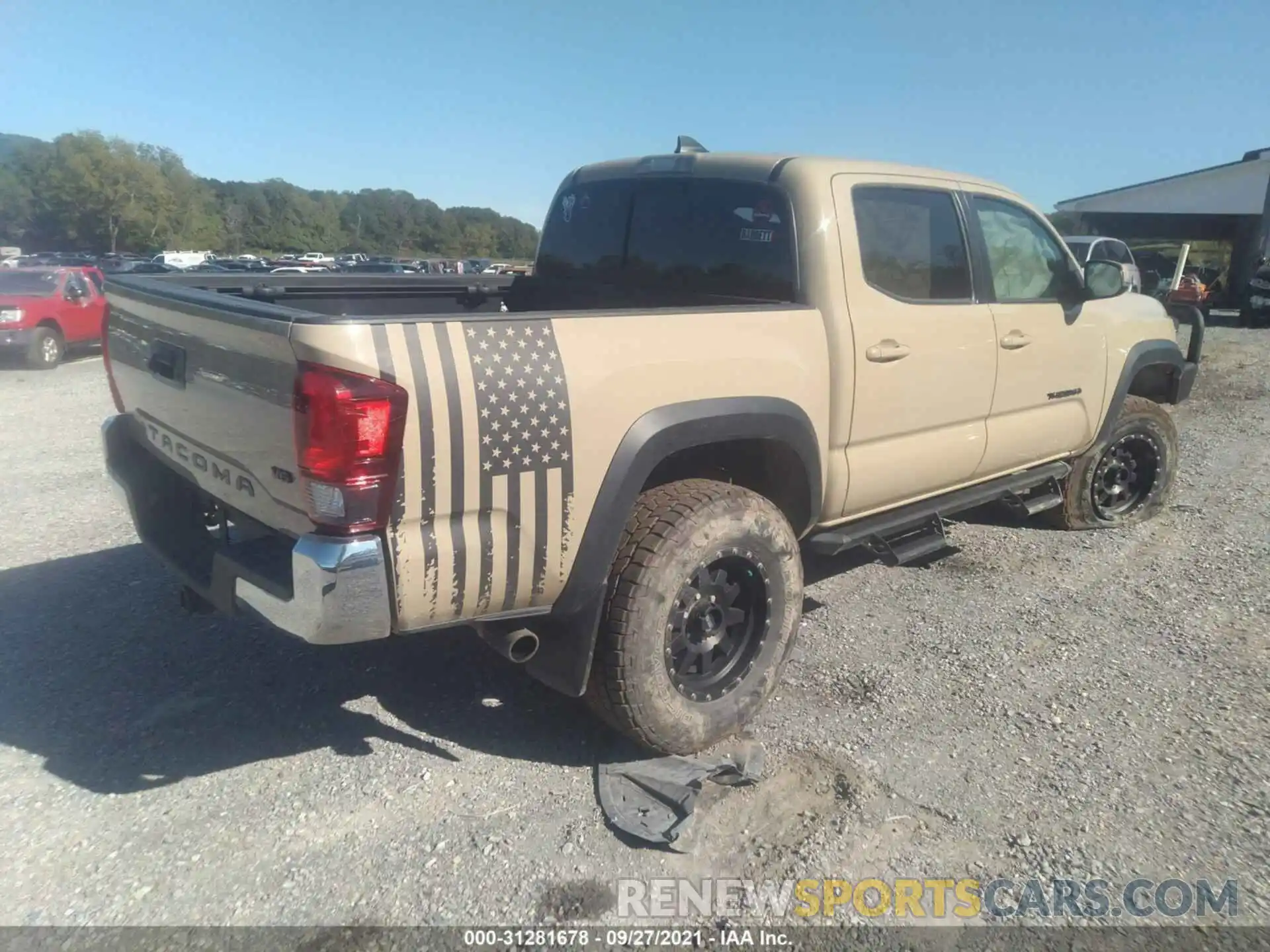 4 Photograph of a damaged car 3TMCZ5AN7KM260440 TOYOTA TACOMA 4WD 2019