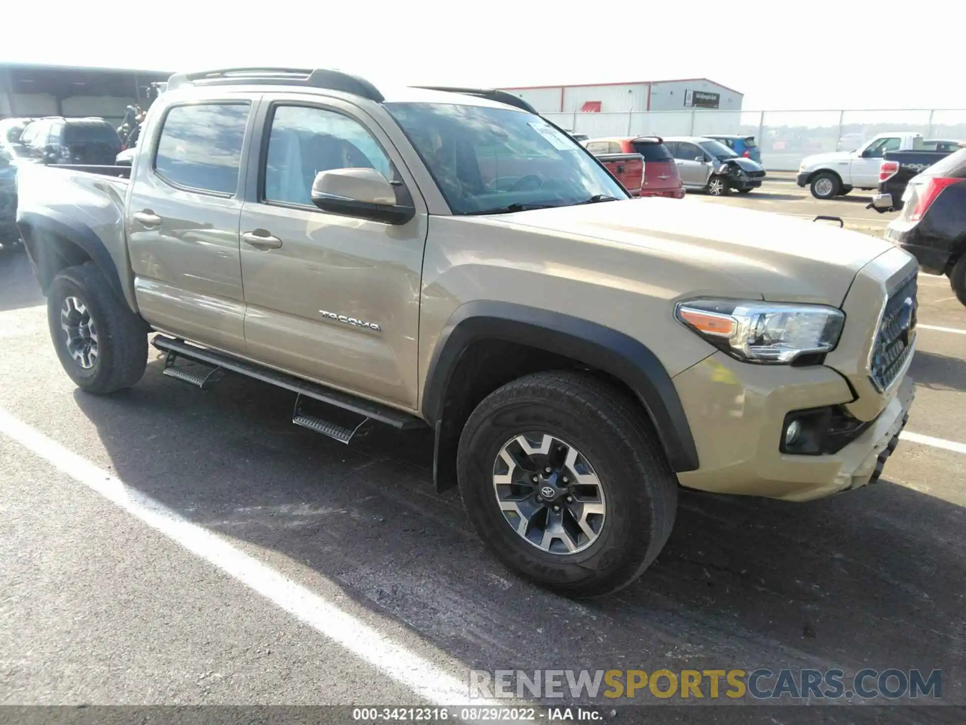 1 Photograph of a damaged car 3TMCZ5AN7KM282857 TOYOTA TACOMA 4WD 2019