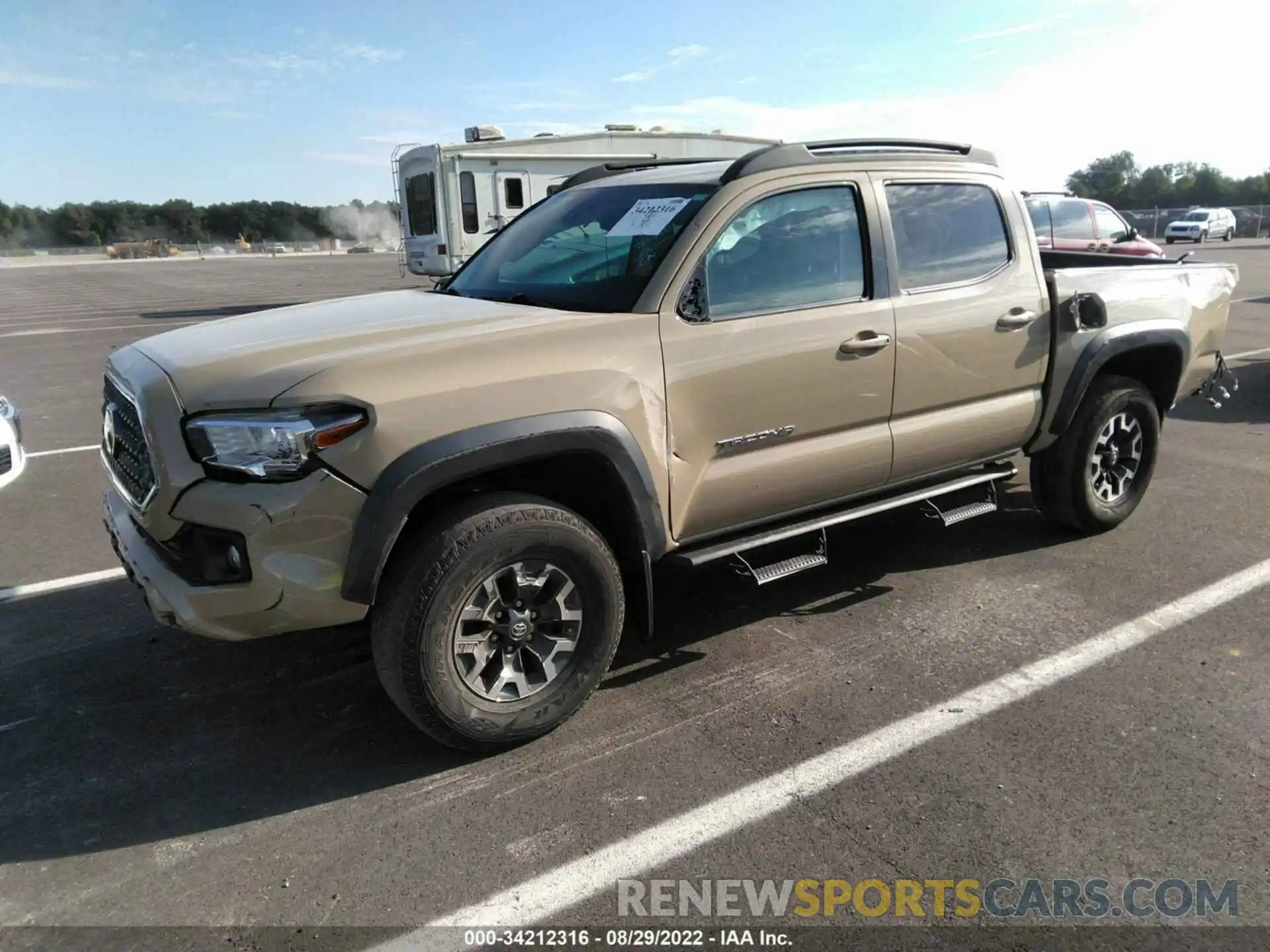 2 Photograph of a damaged car 3TMCZ5AN7KM282857 TOYOTA TACOMA 4WD 2019