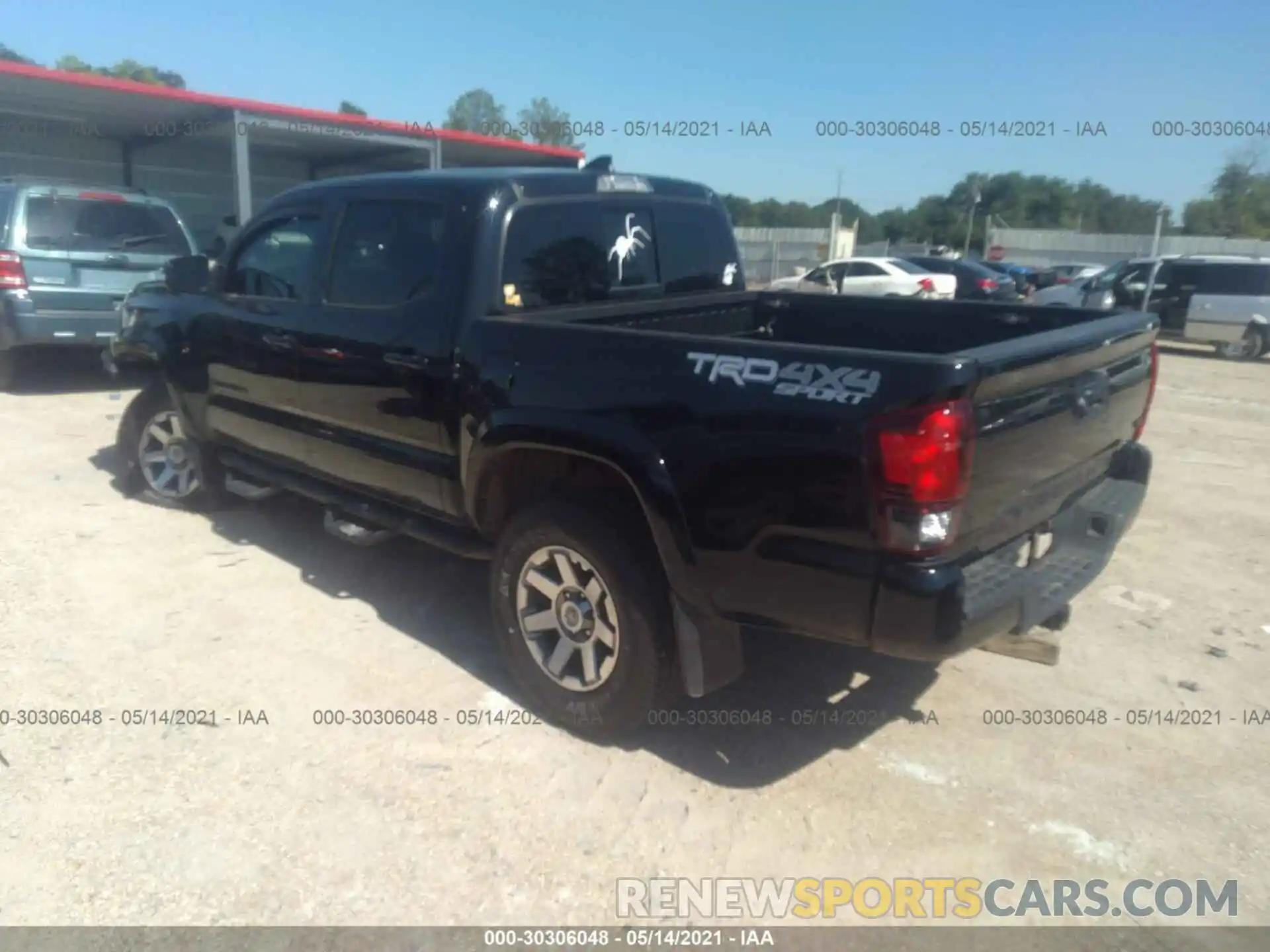 3 Photograph of a damaged car 3TMCZ5AN7KM285855 TOYOTA TACOMA 4WD 2019