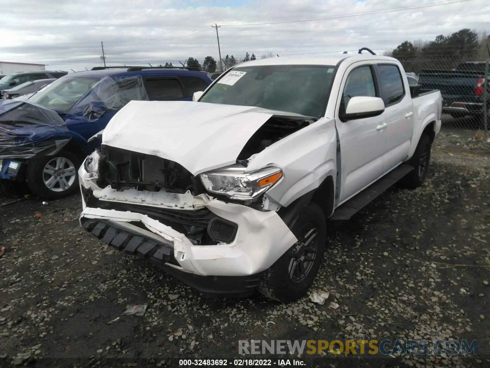 2 Photograph of a damaged car 3TMCZ5AN8KM208105 TOYOTA TACOMA 4WD 2019