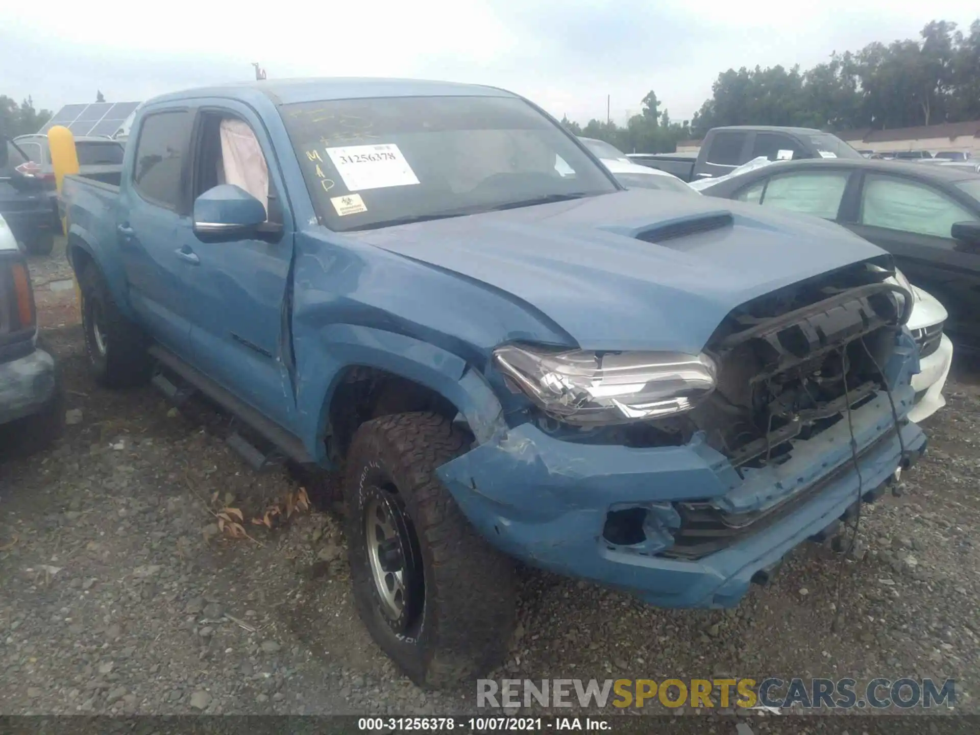 1 Photograph of a damaged car 3TMCZ5AN8KM208279 TOYOTA TACOMA 4WD 2019