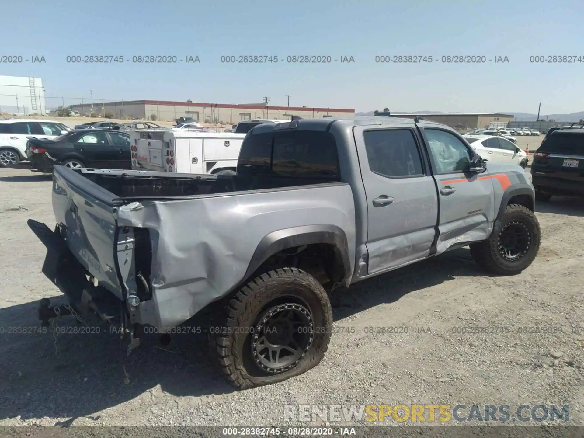 4 Photograph of a damaged car 3TMCZ5AN8KM218441 TOYOTA TACOMA 4WD 2019