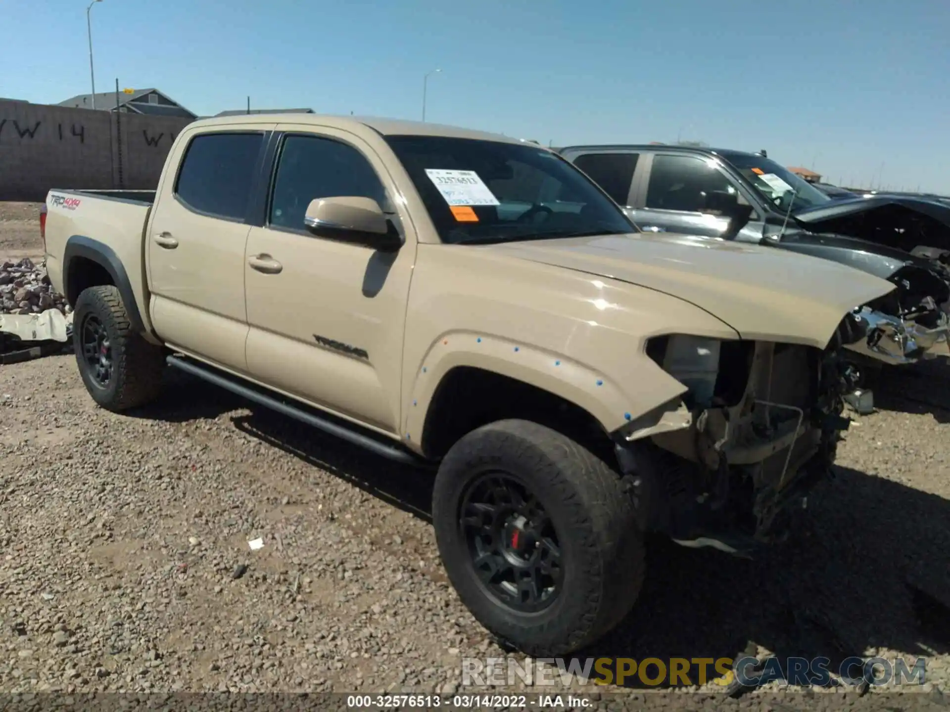 1 Photograph of a damaged car 3TMCZ5AN8KM221923 TOYOTA TACOMA 4WD 2019