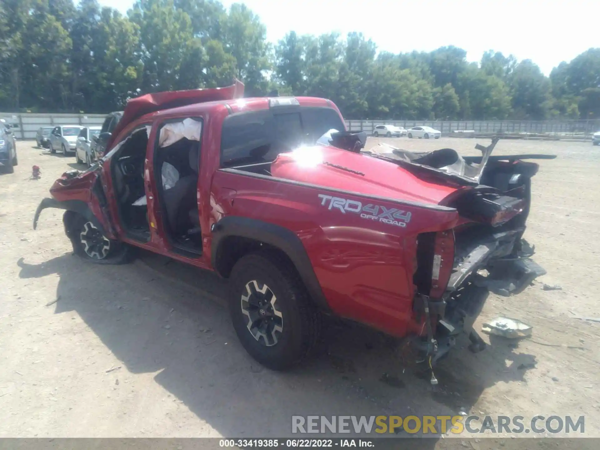 3 Photograph of a damaged car 3TMCZ5AN8KM222053 TOYOTA TACOMA 4WD 2019