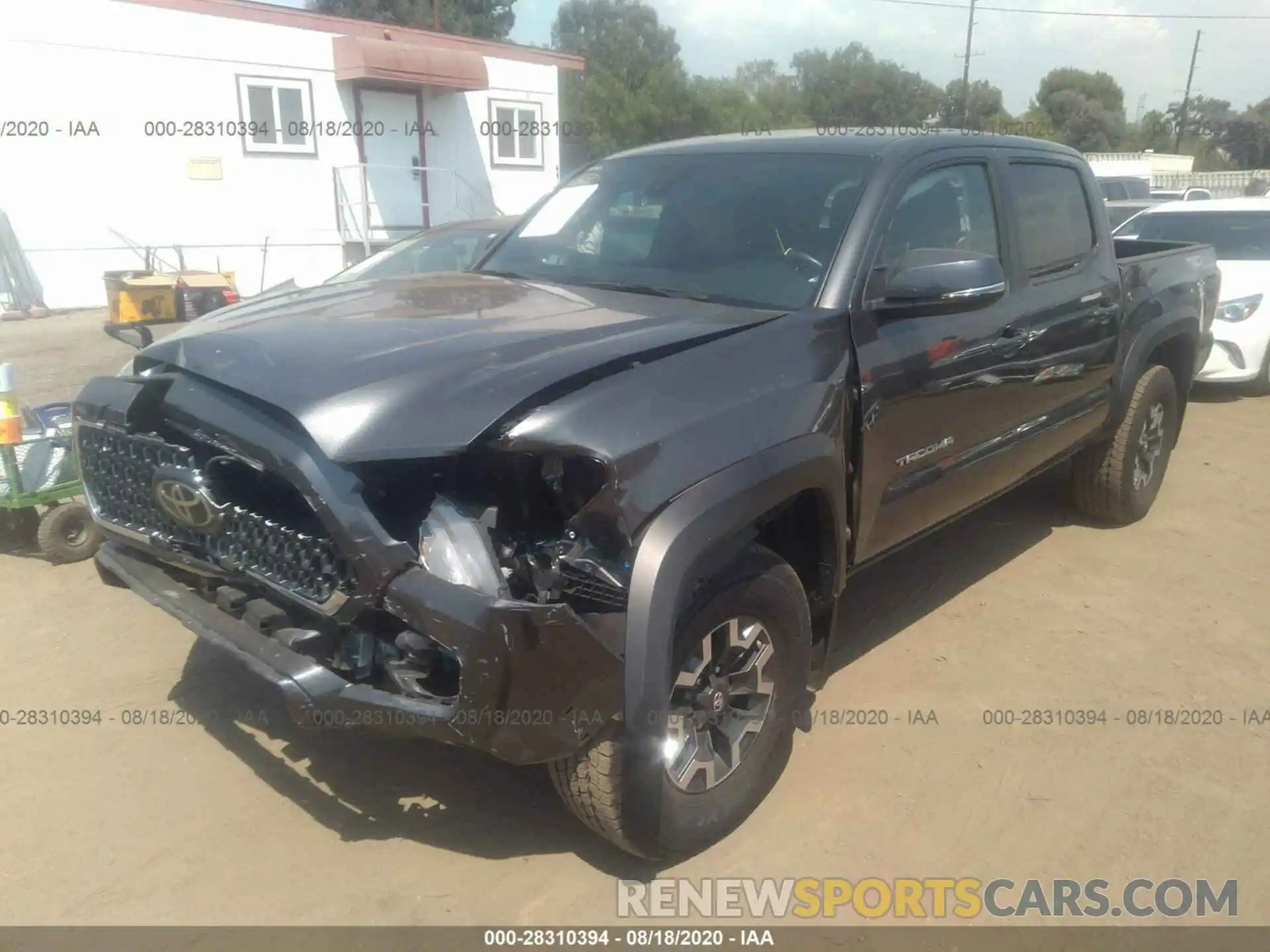 2 Фотография поврежденного автомобиля 3TMCZ5AN8KM235398 TOYOTA TACOMA 4WD 2019